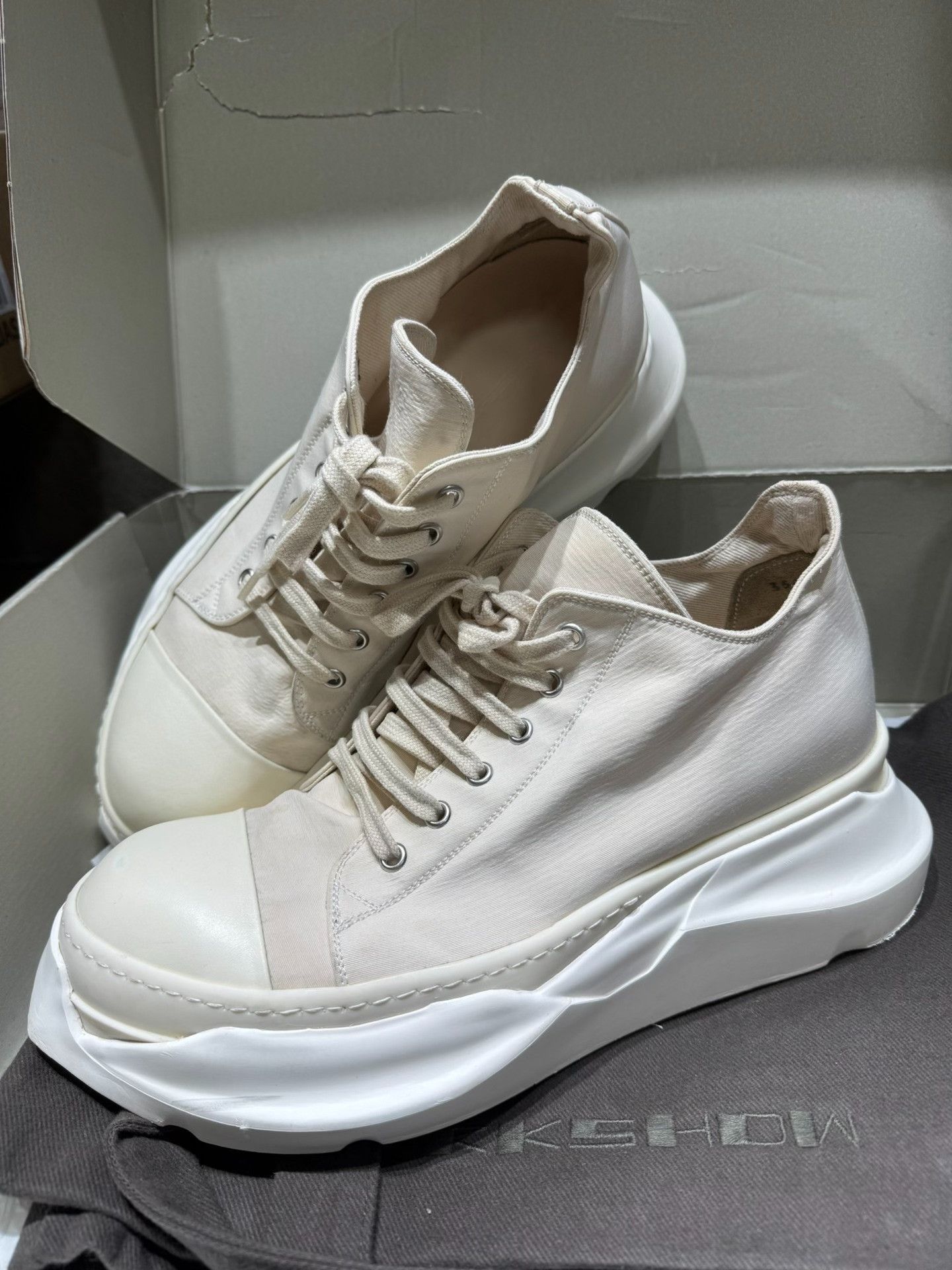 Rick Owens Rick Owens White Lowtop Sneakers 43 Men Size US 10 / EU 43 - 1 Thumbnail