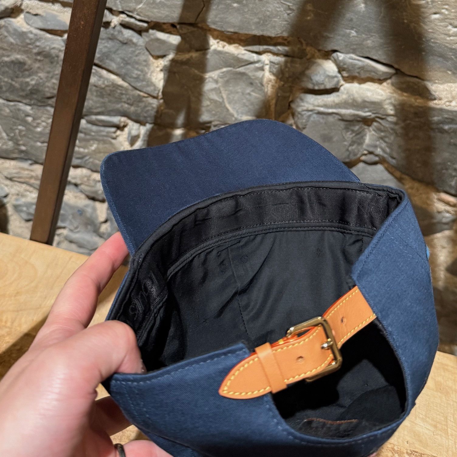 Louis Vuitton Louis Vuitton X Virgil Abloh Burning House Patch Embr. Cap Size ONE SIZE - 9 Thumbnail