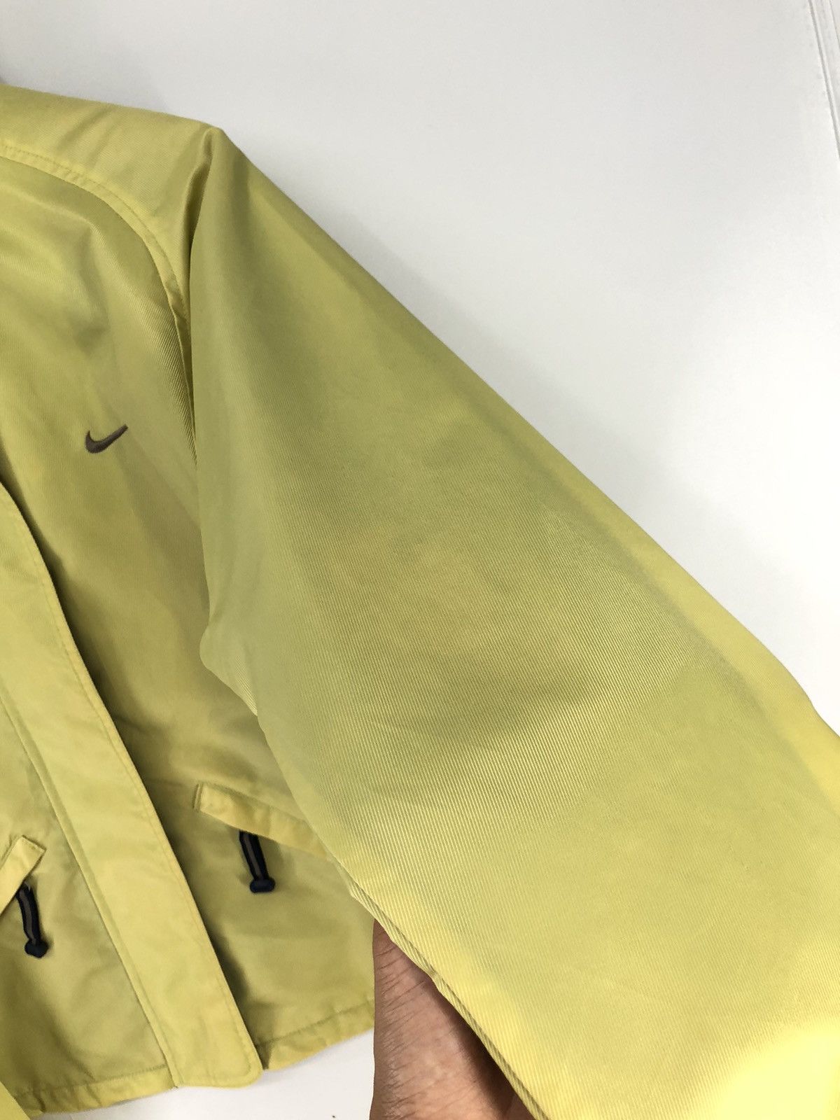 Nike Vintage 90s Nike Windbreaker Faded Jacket Size US M / EU 48-50 / 2 - 11 Thumbnail