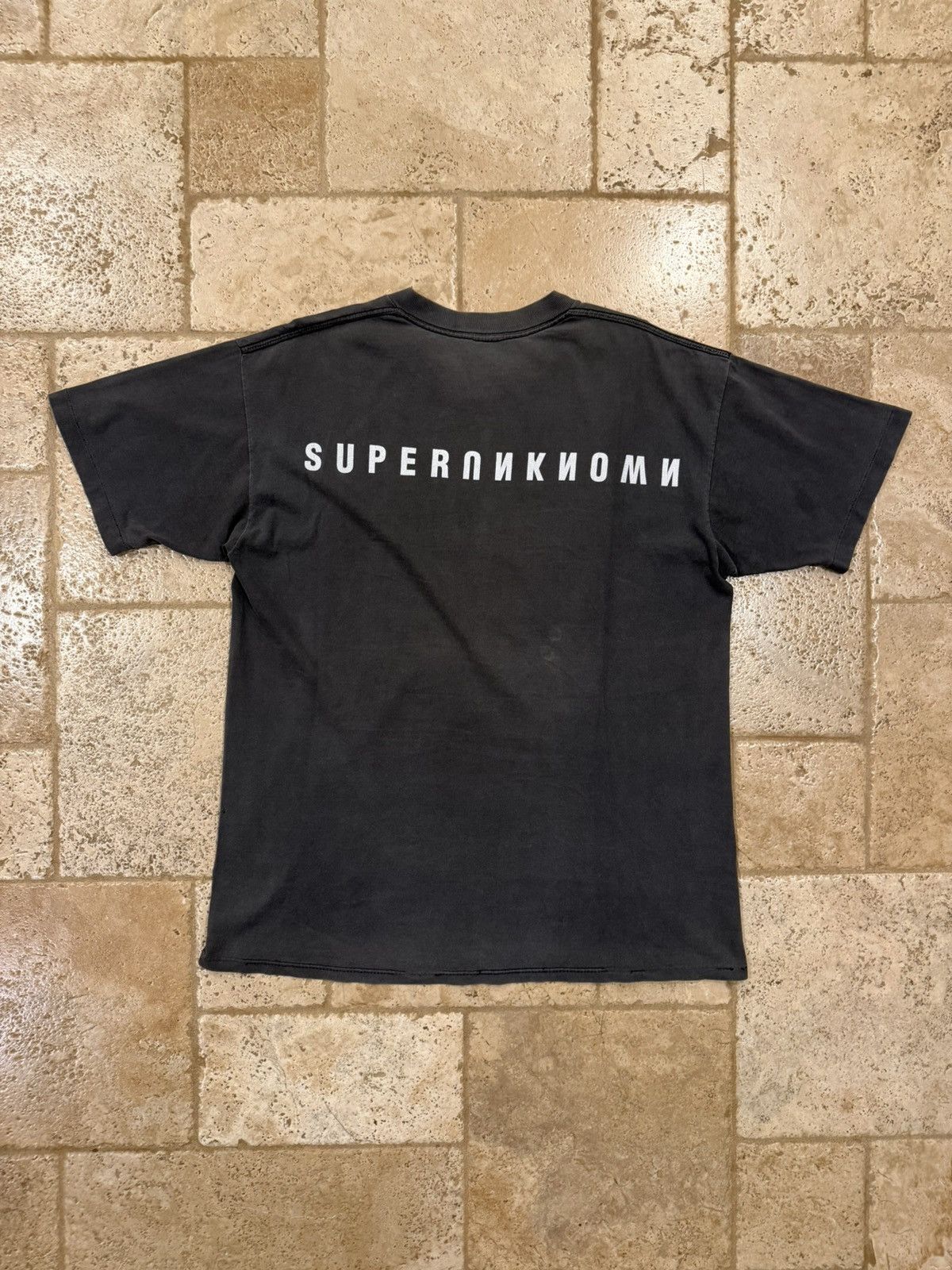 Vintage Vintage SOUNDGARDEN SUPERUNKNOWN Brockum Tag Faded T-Shirt Size US XL / EU 56 / 4 - 9 Thumbnail