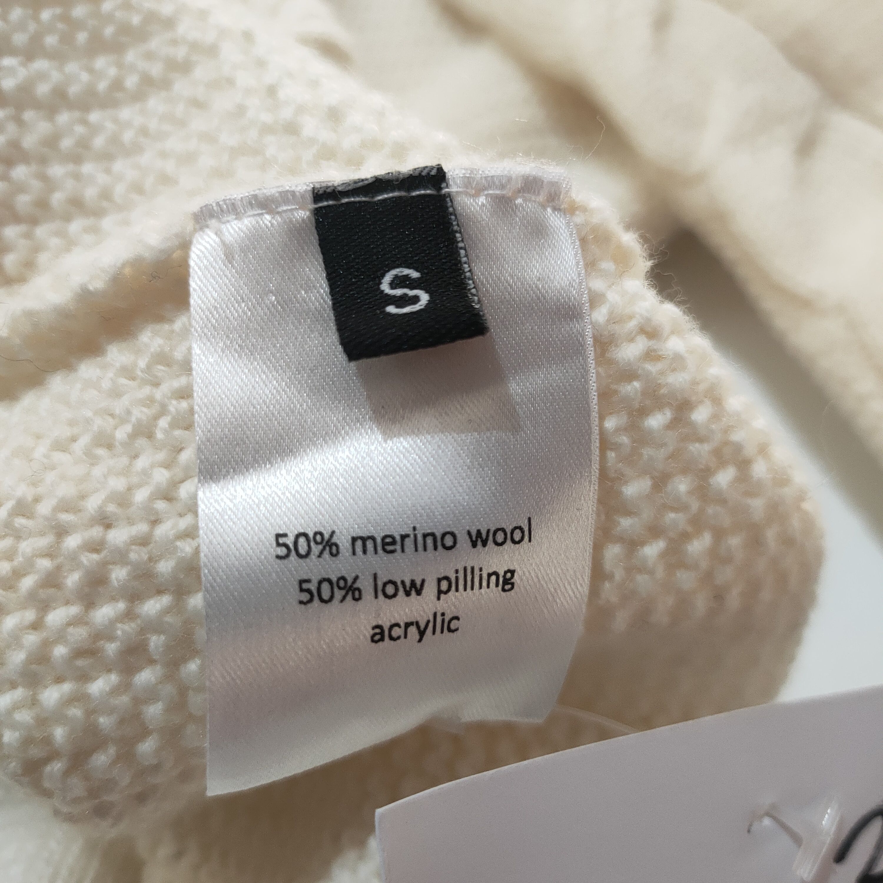 Y/Project NEW Y/PROJECT Oversized Wool Blend Sweater in Cream Size US M / EU 48-50 / 2 - 15 Thumbnail