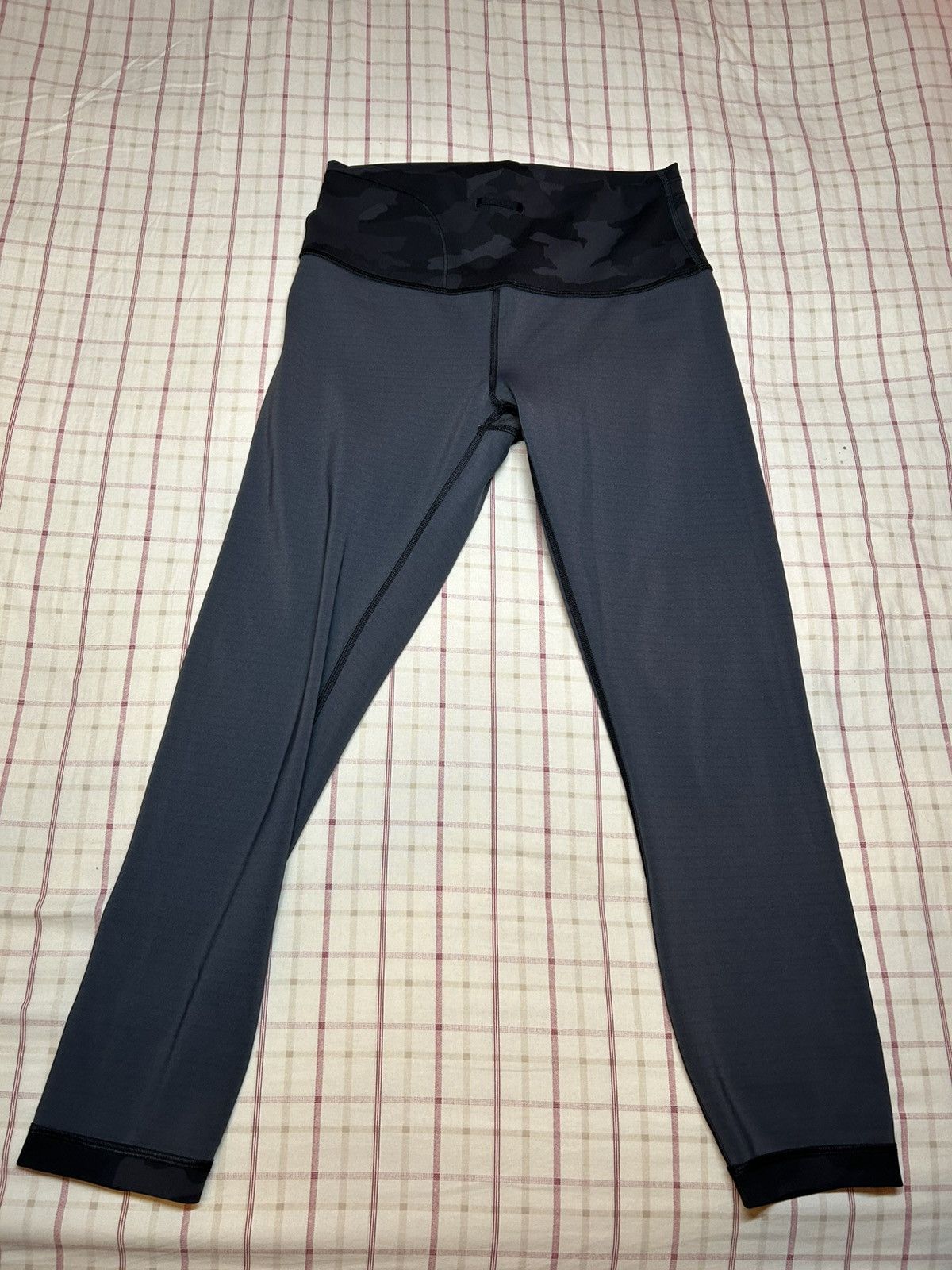 Lululemon Lululemon Black/Gray Camo Size 30" / US 8 / IT 44 - 4 Thumbnail