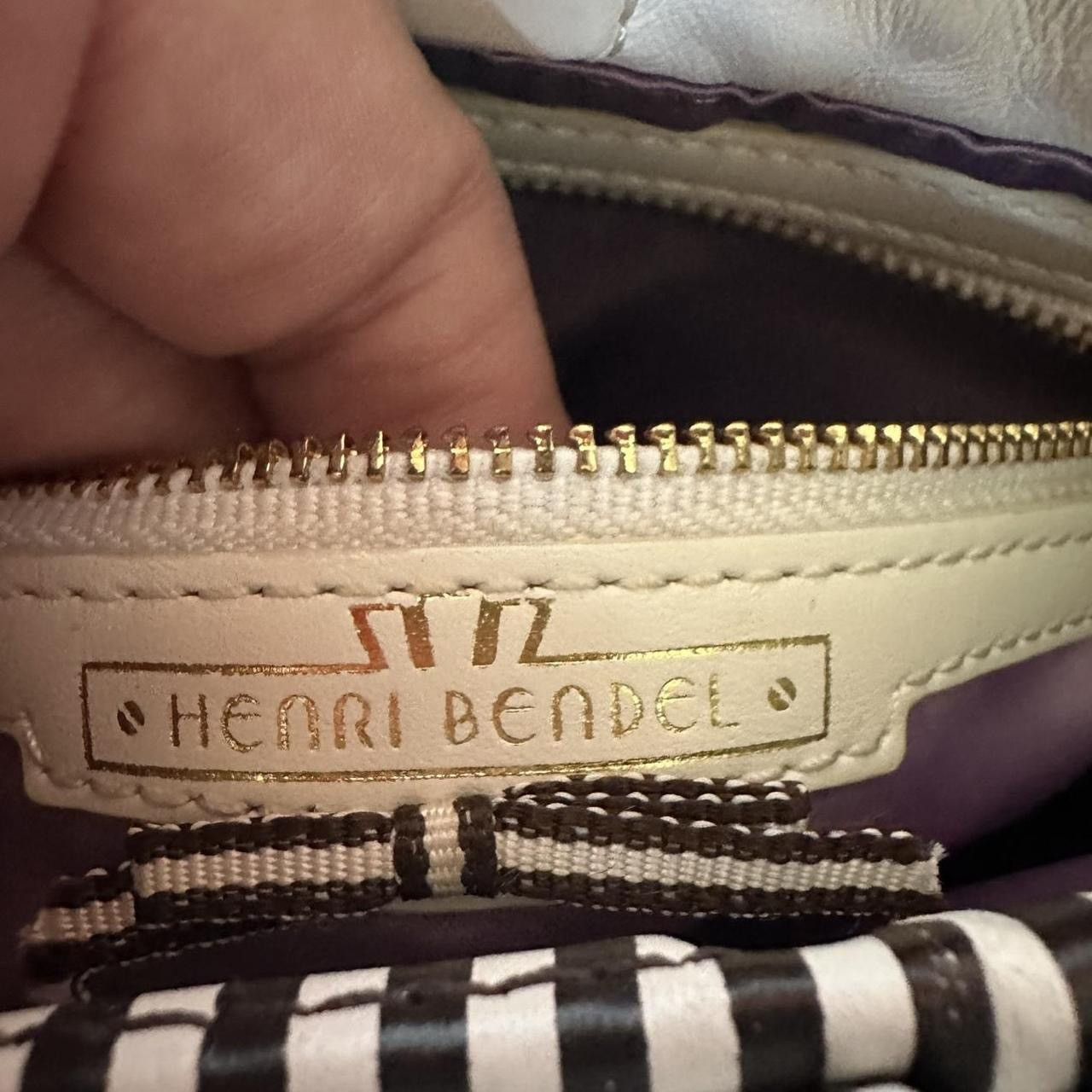 Henri Bendel HENRI BENDEL SIGNATURE STRIPE CLUTCH Size ONE SIZE - 5 Thumbnail