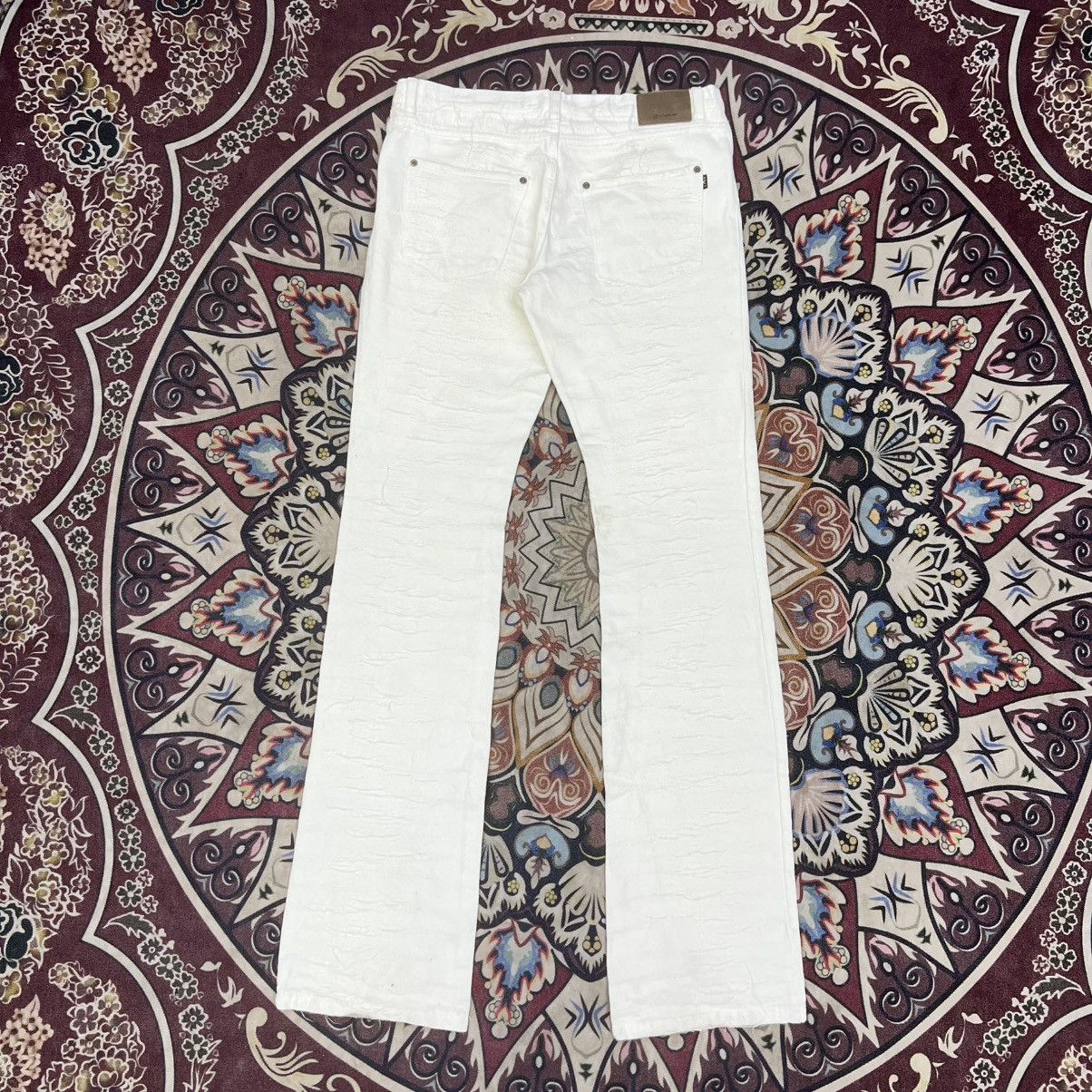 L7 Real Hip L7 REAL HIP DISTINCTIVE RIP AND REPAIR DESIGN FLARE JEANS Size US 32 / EU 48 - 2 Thumbnail