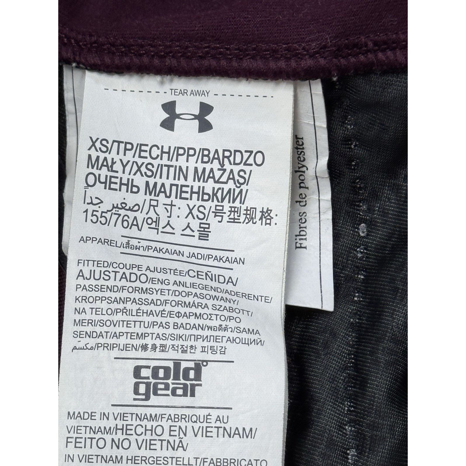 Under Armour Under Armour Cold Gear Womens XS Semi Fitted Maroon Vest EUC Size XS / US 0-2 / IT 36-38 - 9 Thumbnail
