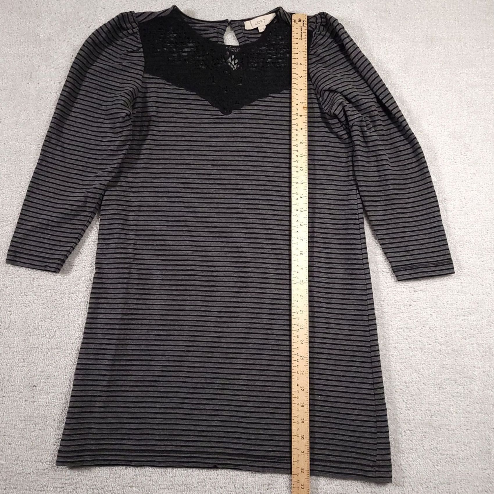 Loft LOFT Shirt Dress Women's PS Petite Gray Stripe 3/4 Sleeve Crochet Casual A-Line Shirt Dress Womens PS Petite Gray Stripe Crochet Wool? Size S / US 4 / IT 40 - 7 Thumbnail