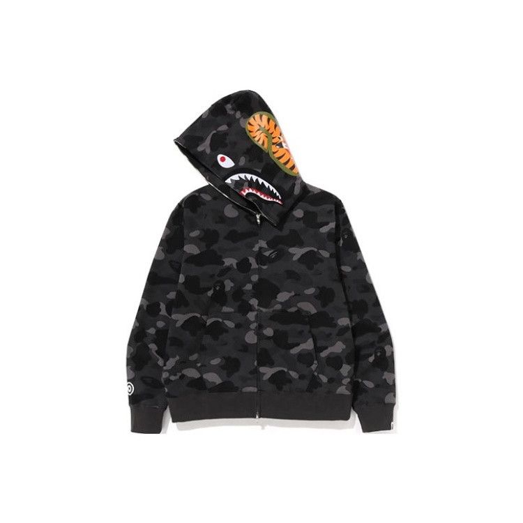 Bape A BATHING APE Camo Shark Full Zip Hoodie Size M Size US M / EU 48-50 / 2 - 1 Thumbnail