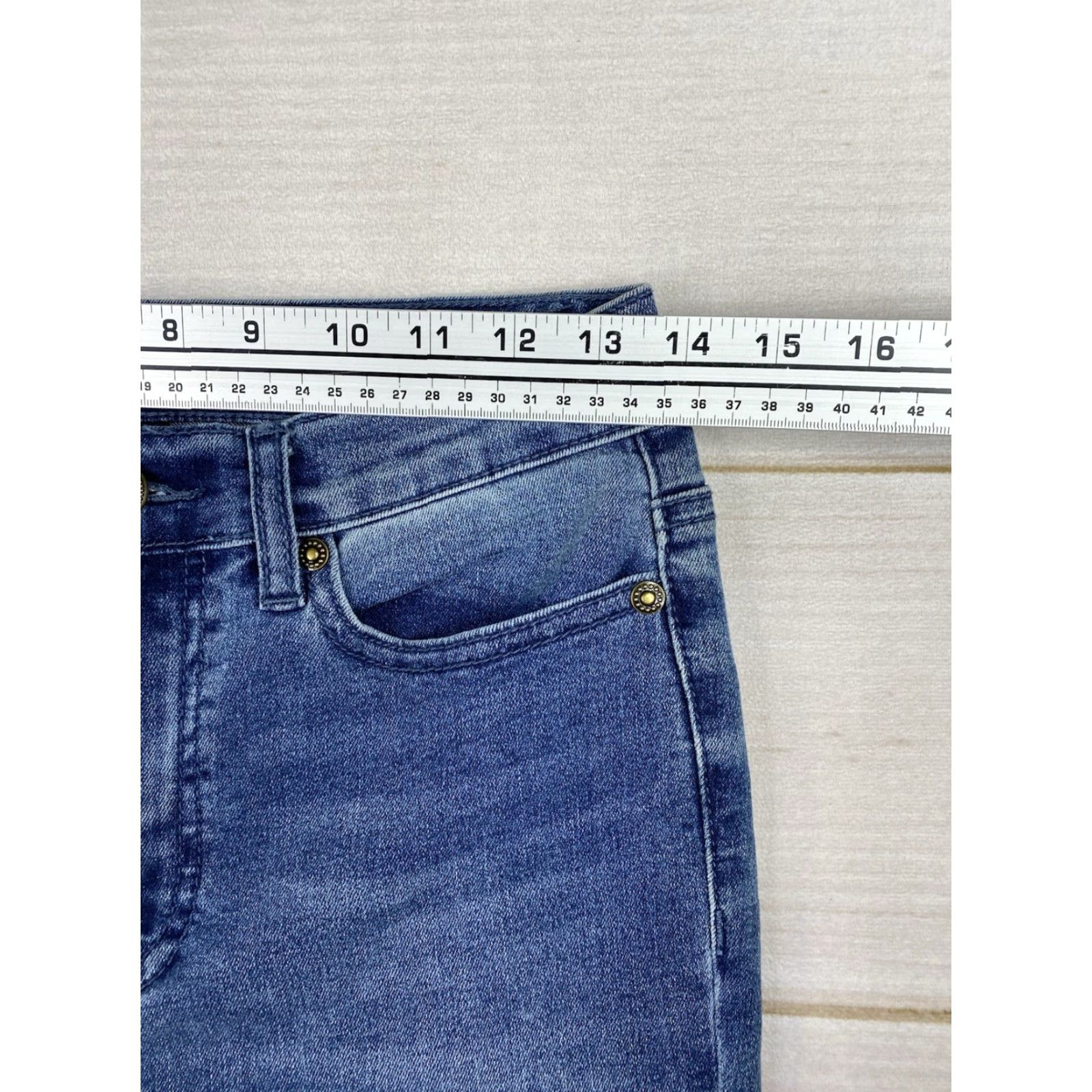 Denime VINTAGEDG2 By Diane Gilman Womens Jeans Sz 2 Blue Embroidered Cropped Stretch Denim Y2K Size 26" / US 2 / IT 38 - 7 Thumbnail