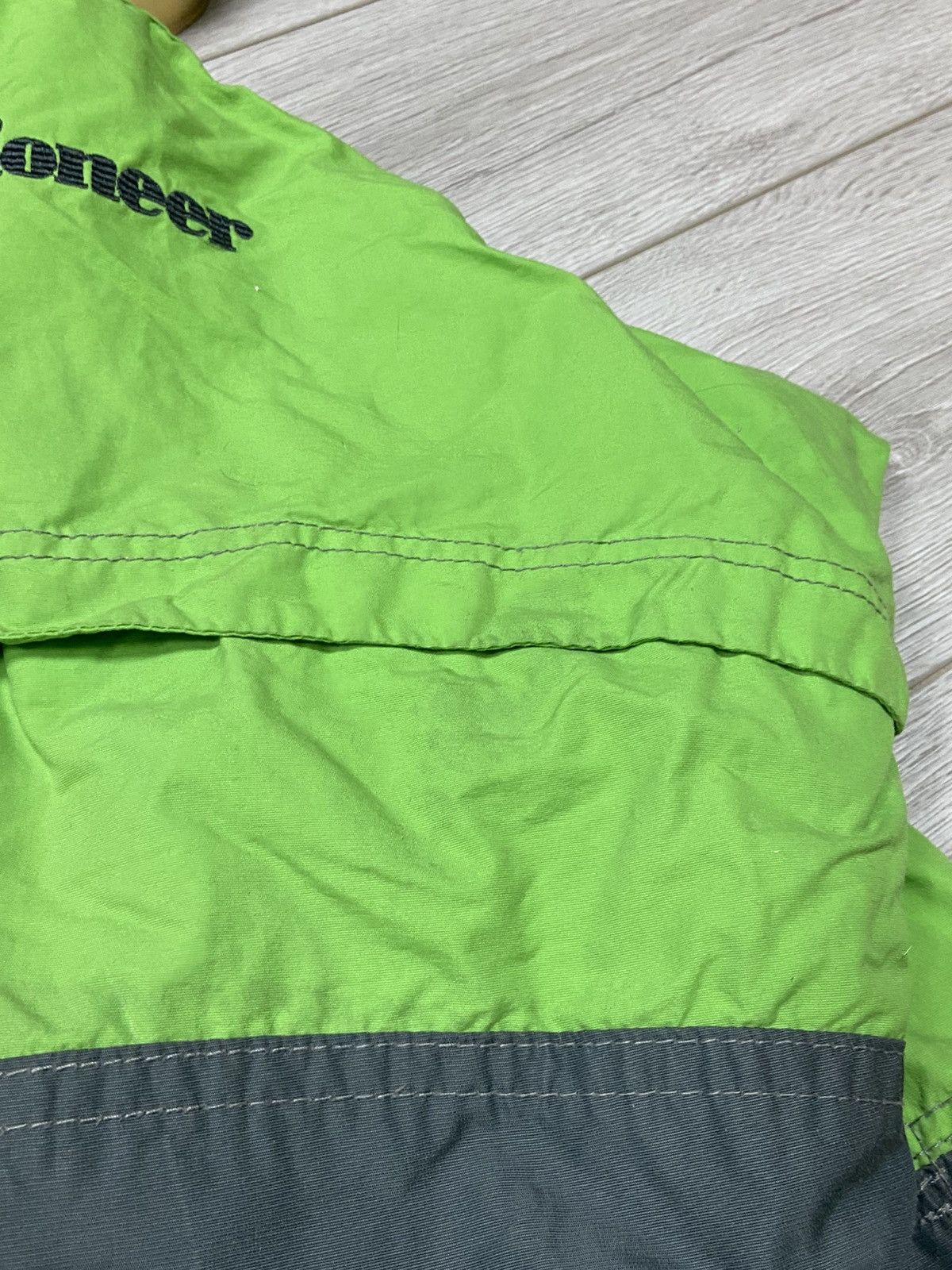 Vintage Pioneer outdoor lock on ski vintage eagle 🦅anorak jacket zip Size US S / EU 44-46 / 1 - 10 Thumbnail