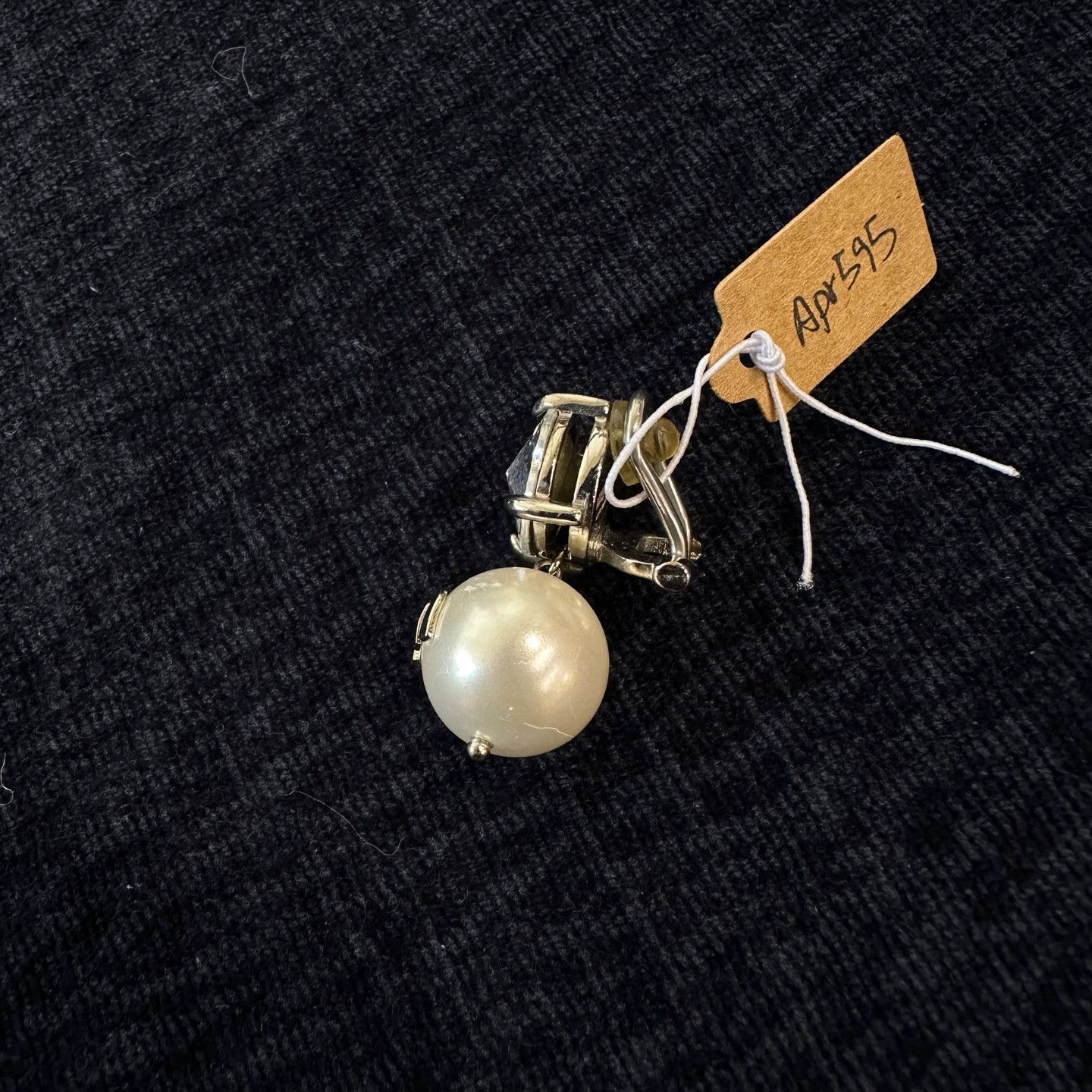 Miu Miu MIU MIU apr595 Logo Pearl Diamond Earrings Size ONE SIZE - 2 Thumbnail