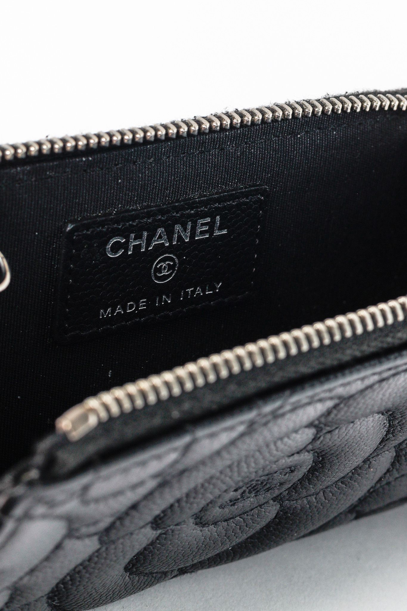Chanel Chanel Black Caviar Leather Camellia-Embossed Key Holder Size ONE SIZE - 9 Thumbnail