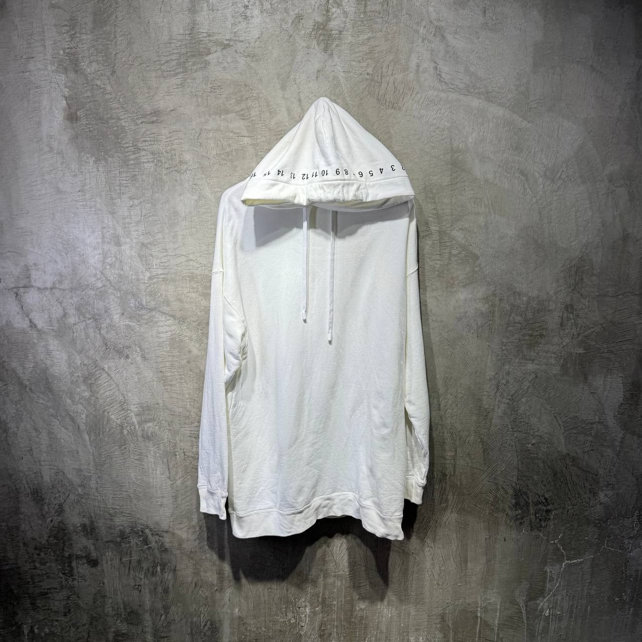 Maison Margiela Maison Margiela Number Hood. Hoodie Size US L / EU 52-54 / 3 - 5 Thumbnail