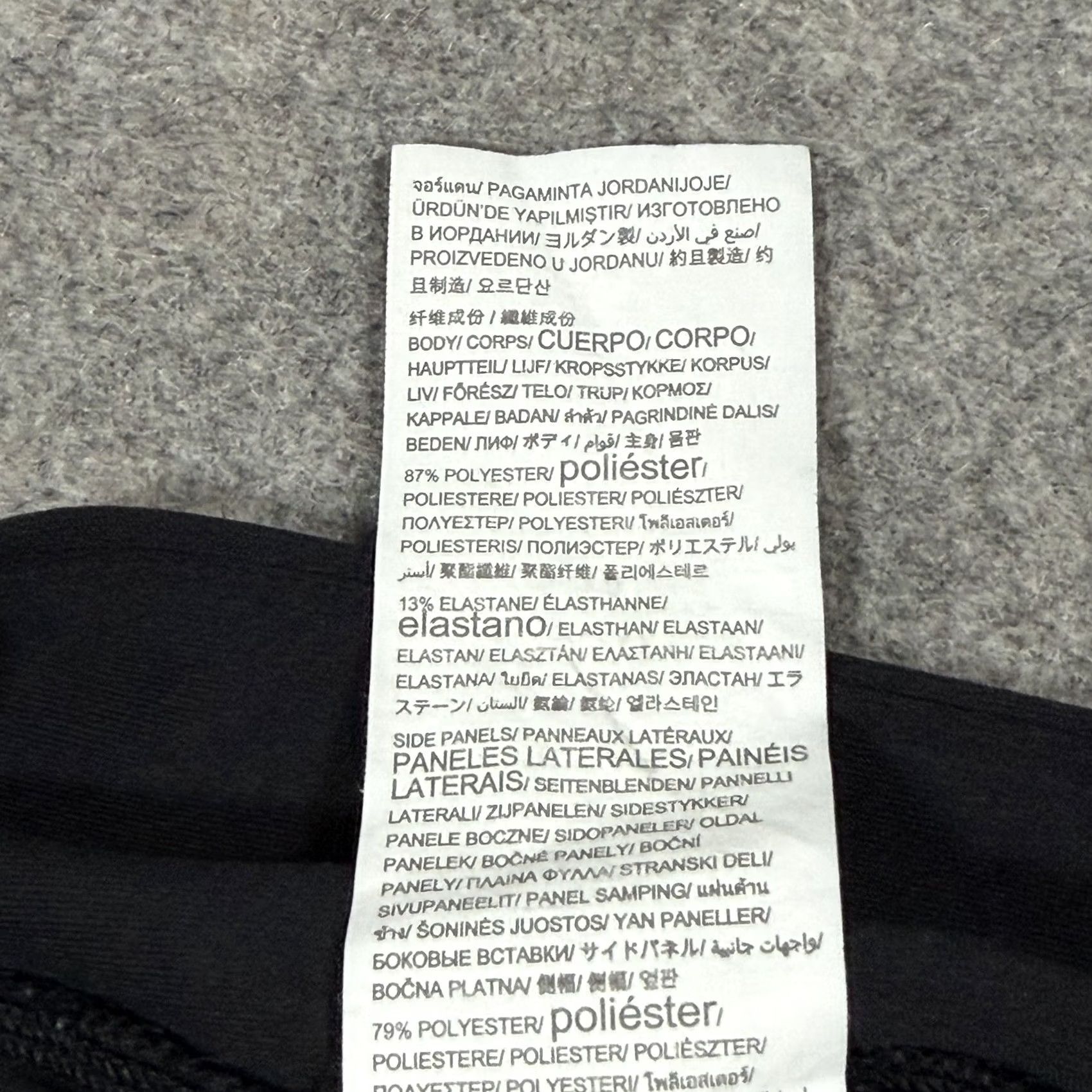 Under Armour Under Armour Legging Capri Women's Size Small (Actual Fits 27x19.25) Black Blue Size 28" / US 6 / IT 42 - 6 Thumbnail