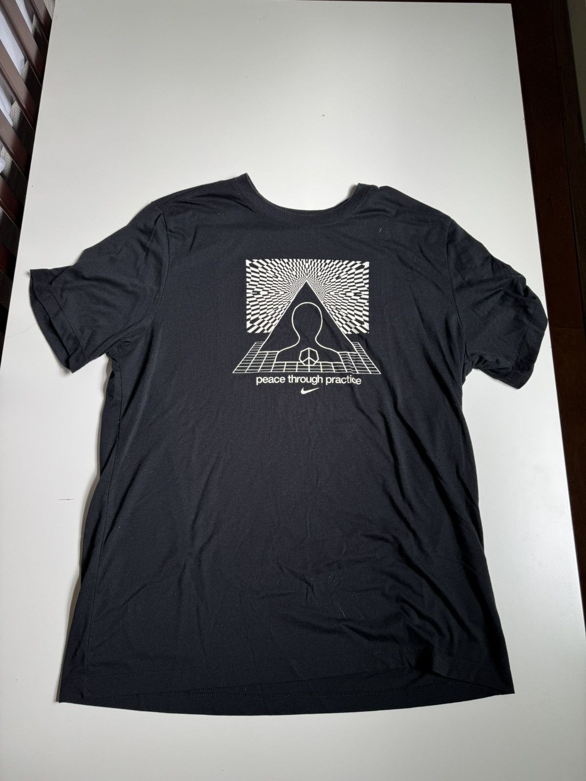Nike Vintage Nike Tee Size US L / EU 52-54 / 3 - 1 Thumbnail