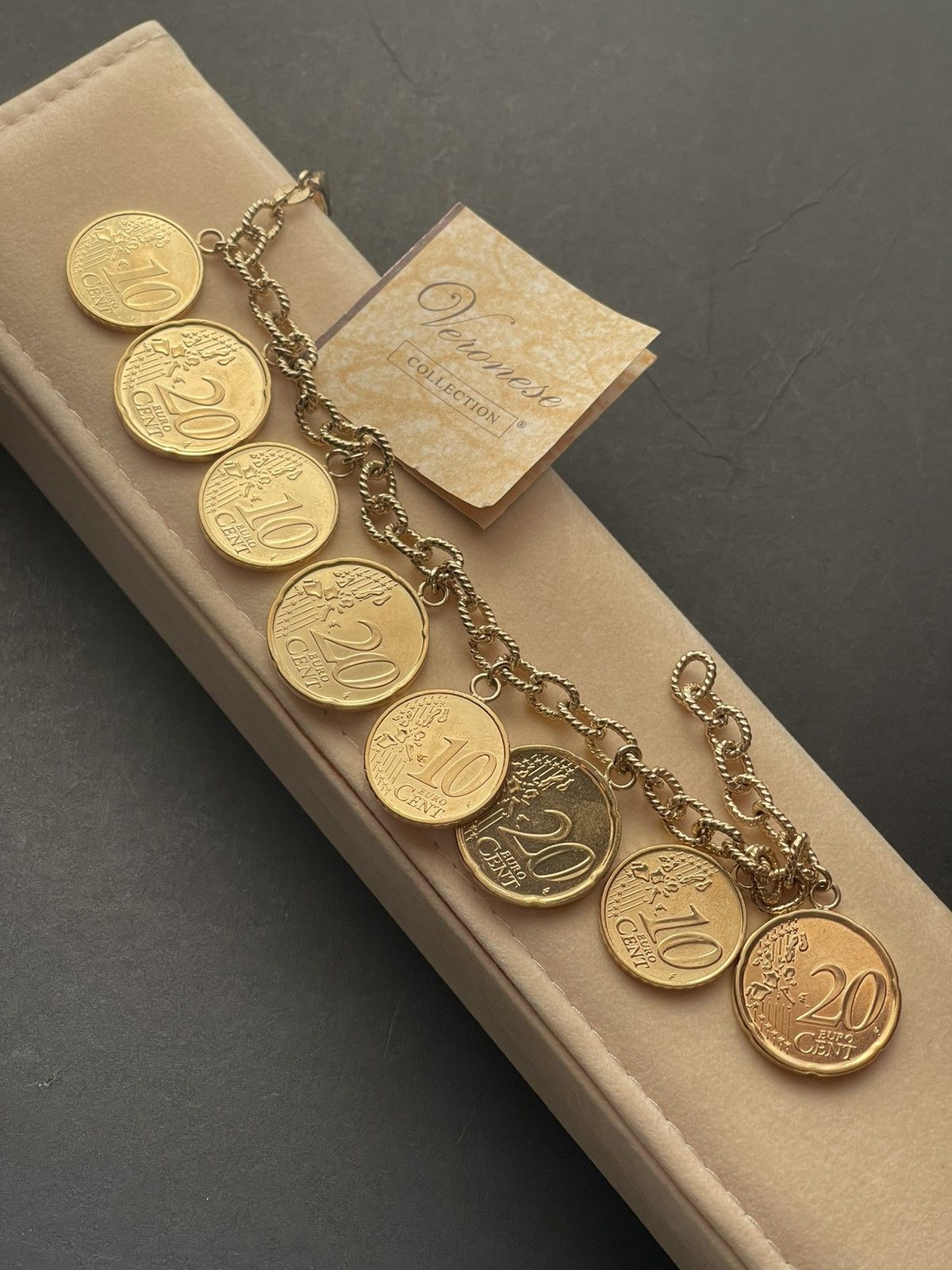 Vintage Veronese golden euro coin bracelet Size ONE SIZE - 5 Thumbnail