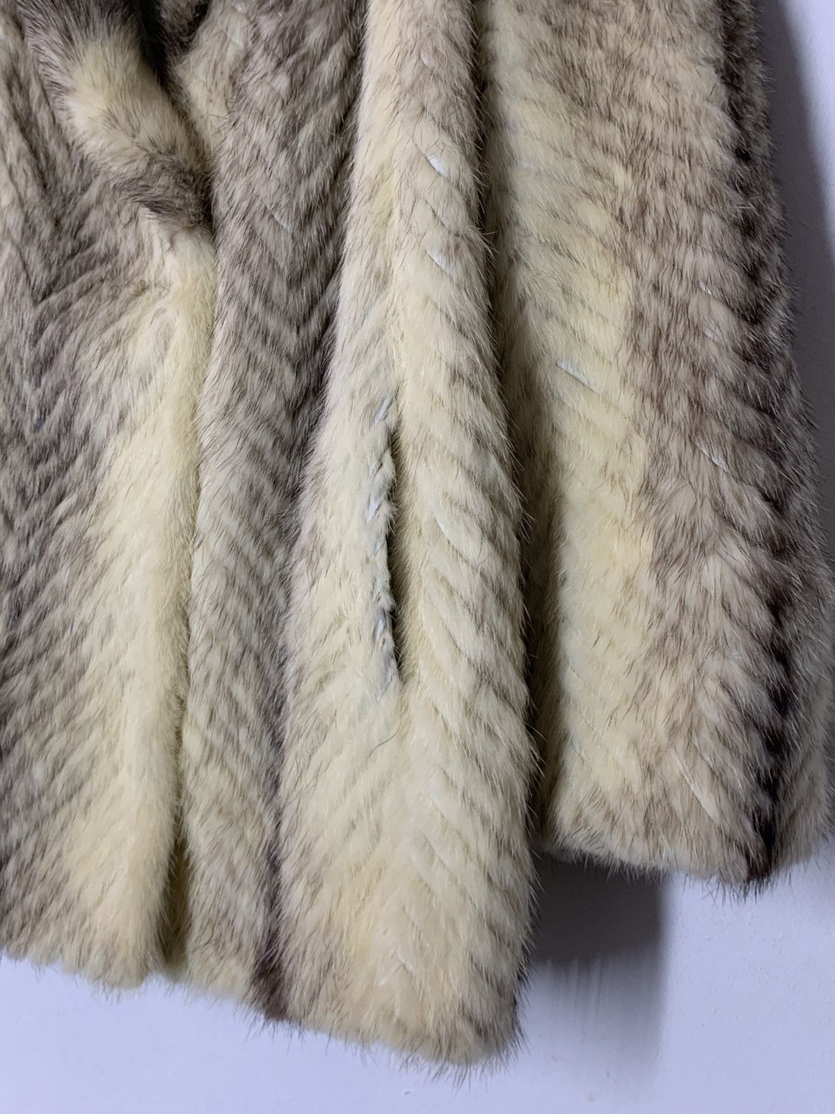 Japanese Brand Mink Fur Mooncresent Japanese Brand Jacket Size US M / EU 48-50 / 2 - 4 Thumbnail