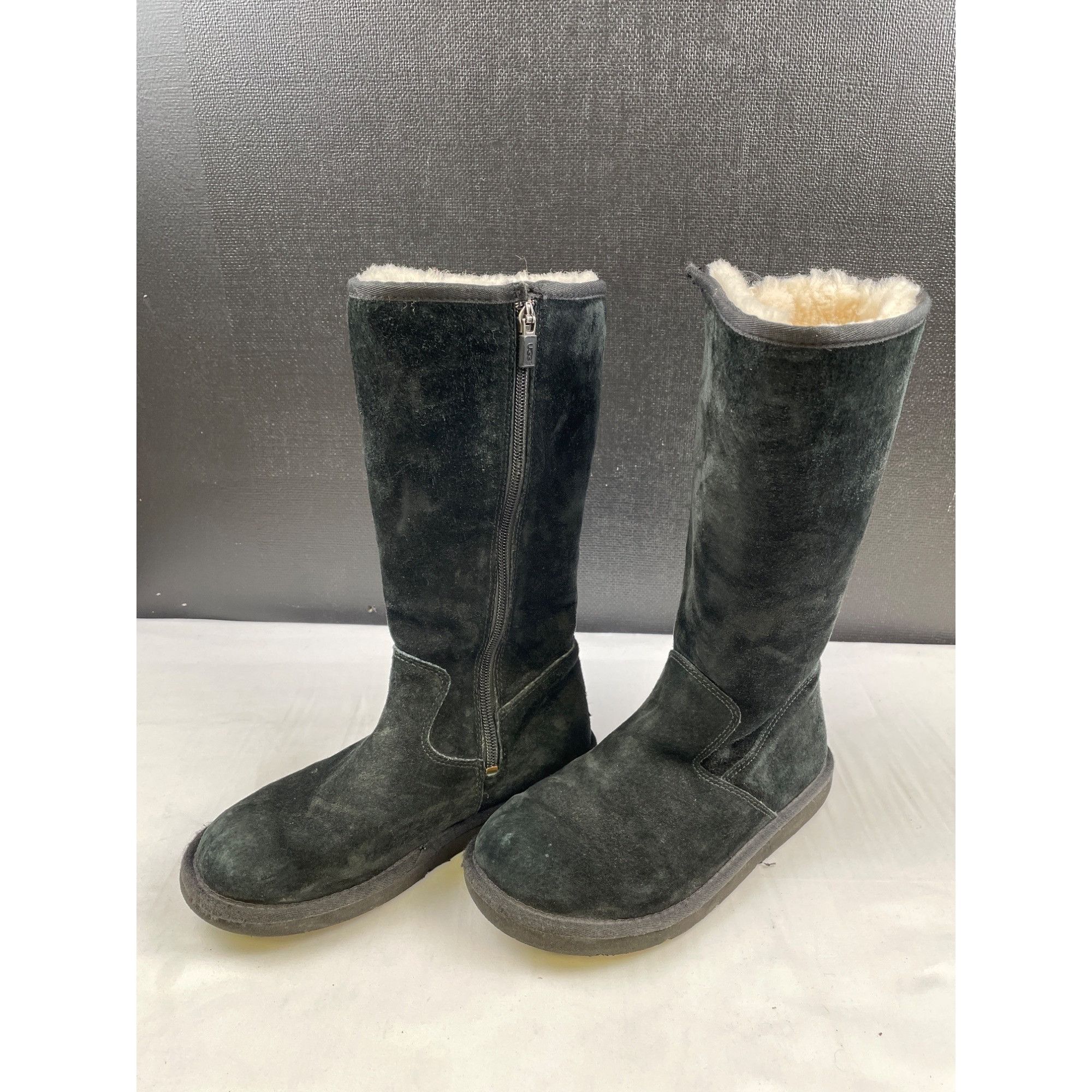 Ugg Ugg Australia Women's Black Suede Leather Tall Boots/Shoes S Size US 6 / IT 36 - 2 Thumbnail