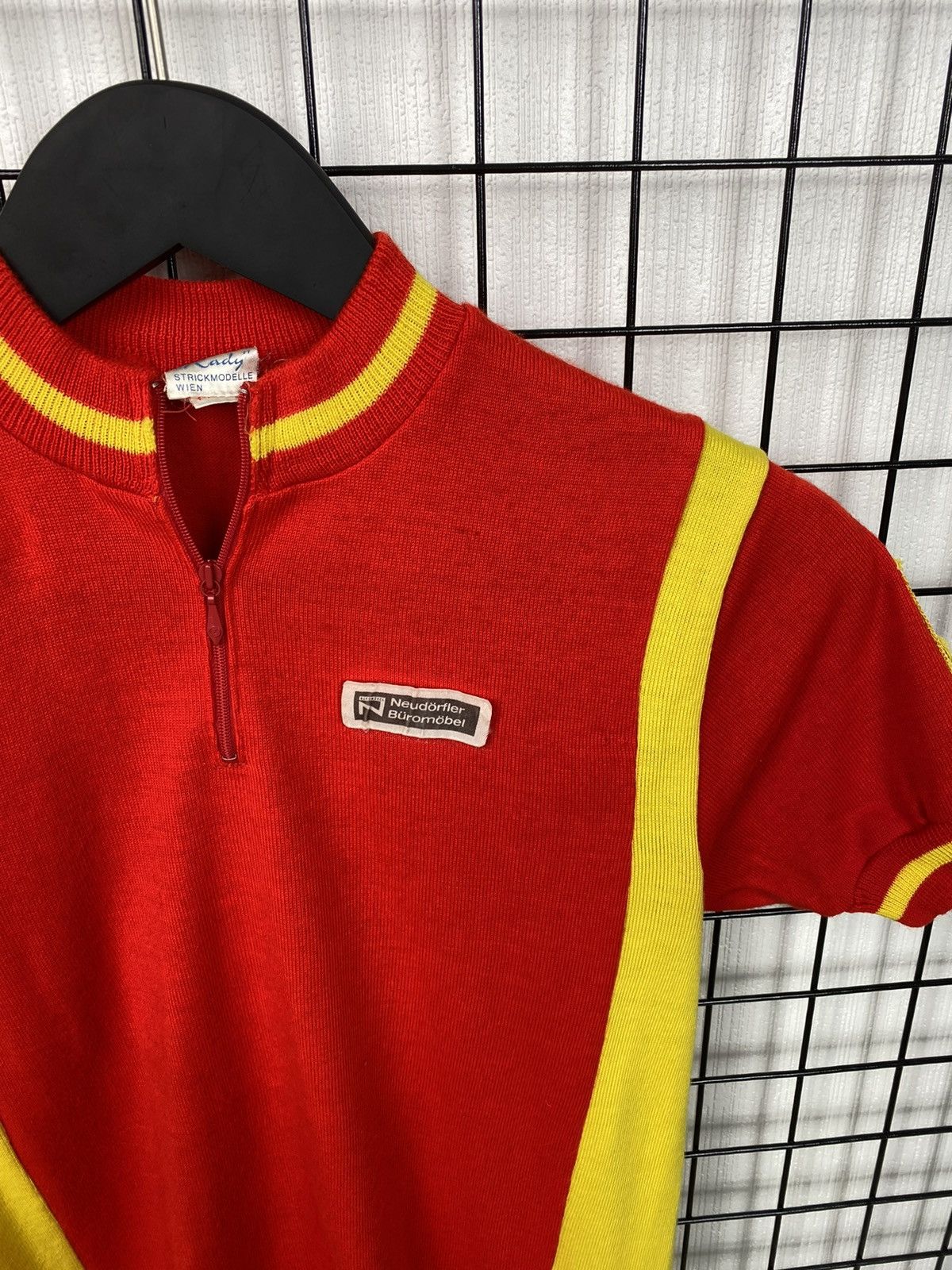 Other Rare vintage 80’s 90’s men cycle jersey “Rady” Raiffeisen Size US S / EU 44-46 / 1 - 8 Thumbnail
