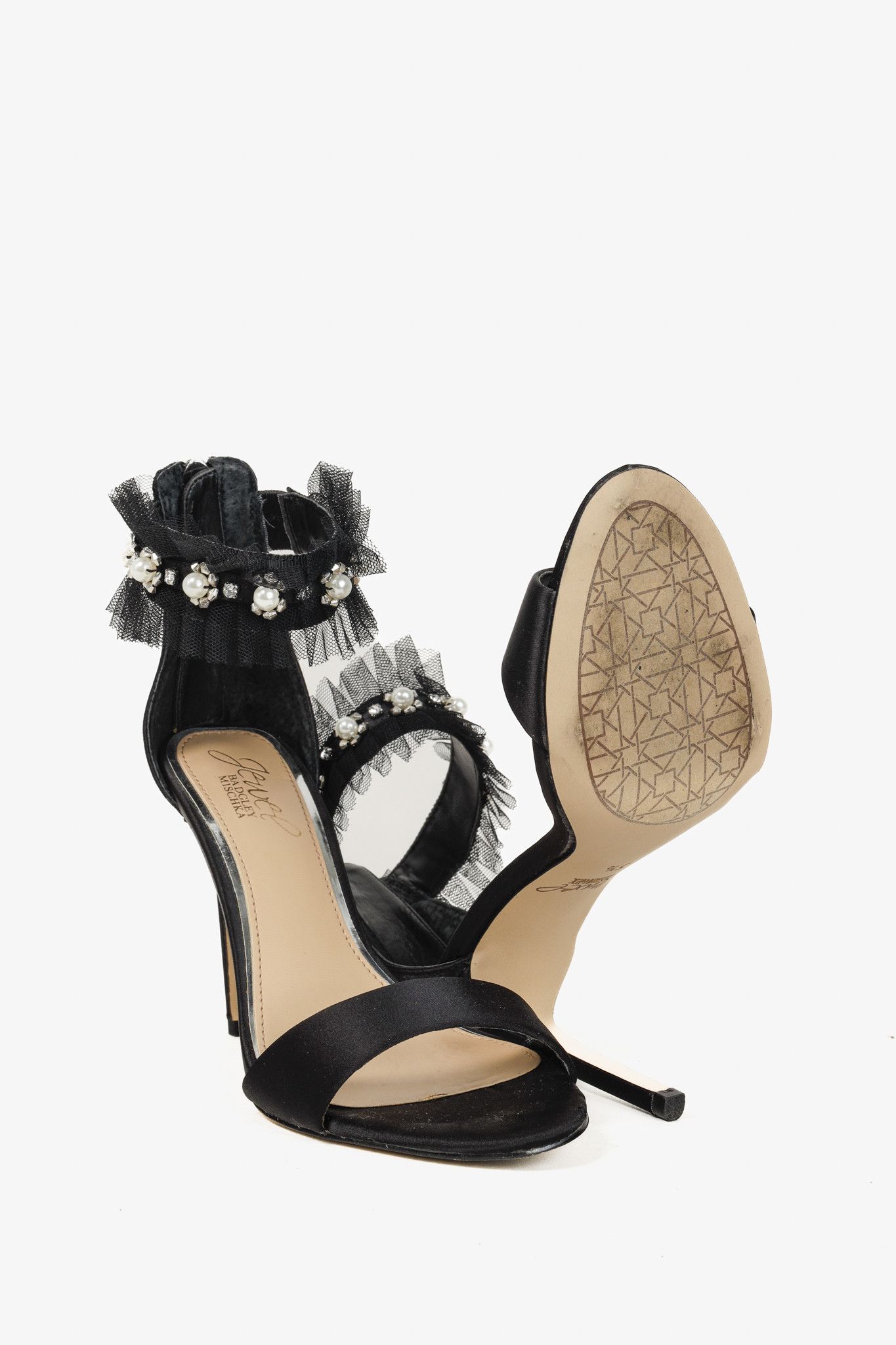 Badgley Mischka Badgley Mischka Jewel Black Tulle Ruffle and Pearl Sandals Size US 5.5 / IT 35.5 - 4 Thumbnail