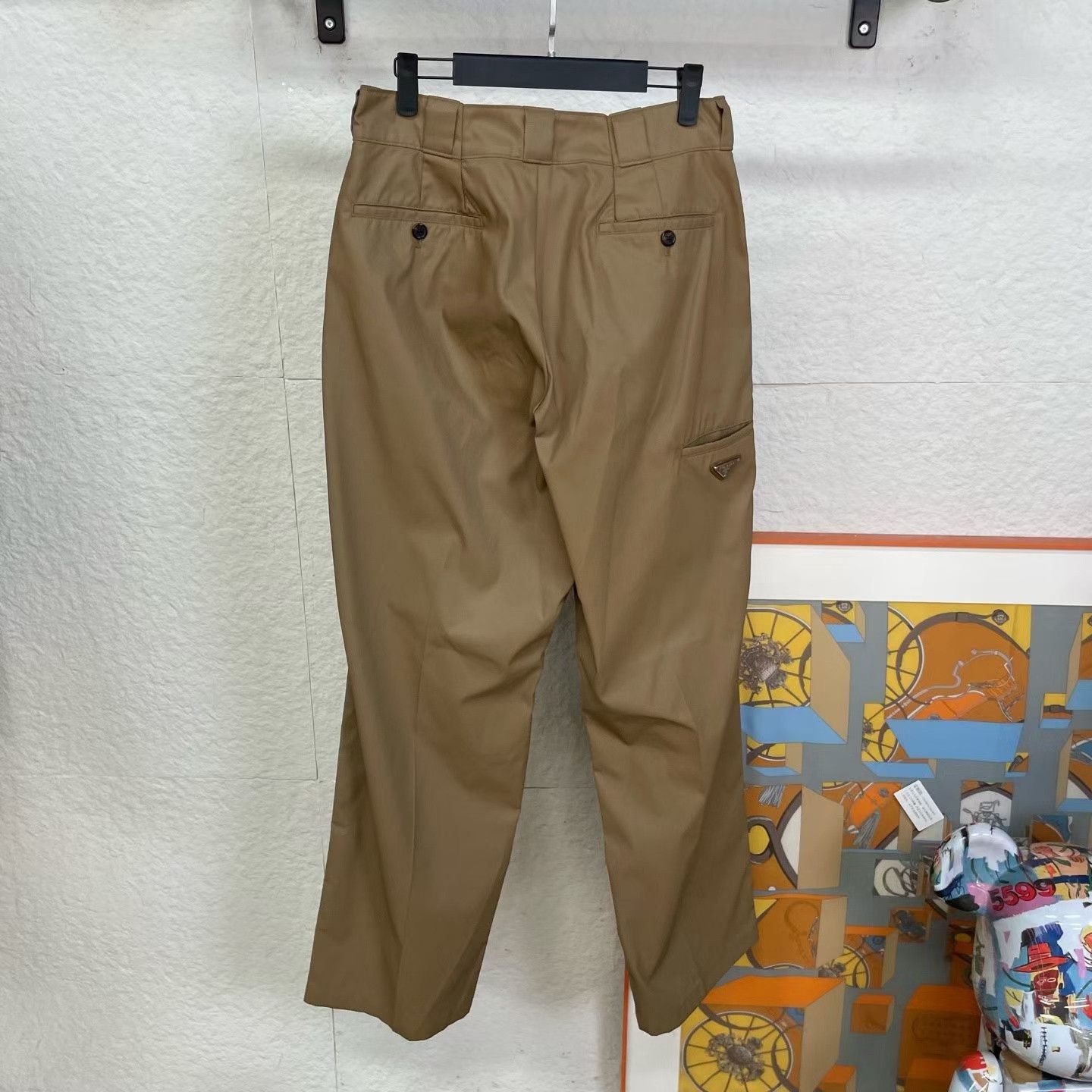 Prada Prada Khaki Side Triangle Logo Casual Pants Size US 32 / EU 48 - 1 Thumbnail