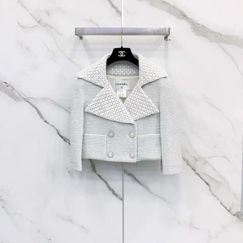 Chanel Chanel Light Blue Tweed Women's Jacket 0089 Size S / US 4 / IT 40 - 1 Thumbnail