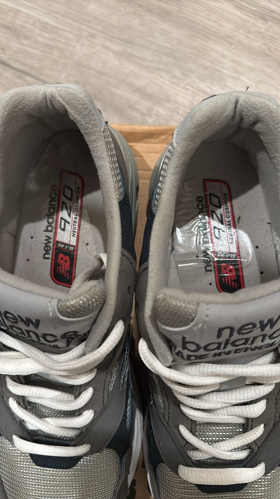 New Balance New Balance UK 920 Limited Silver w 3M Size US 9.5 / EU 42-43 - 6 Thumbnail