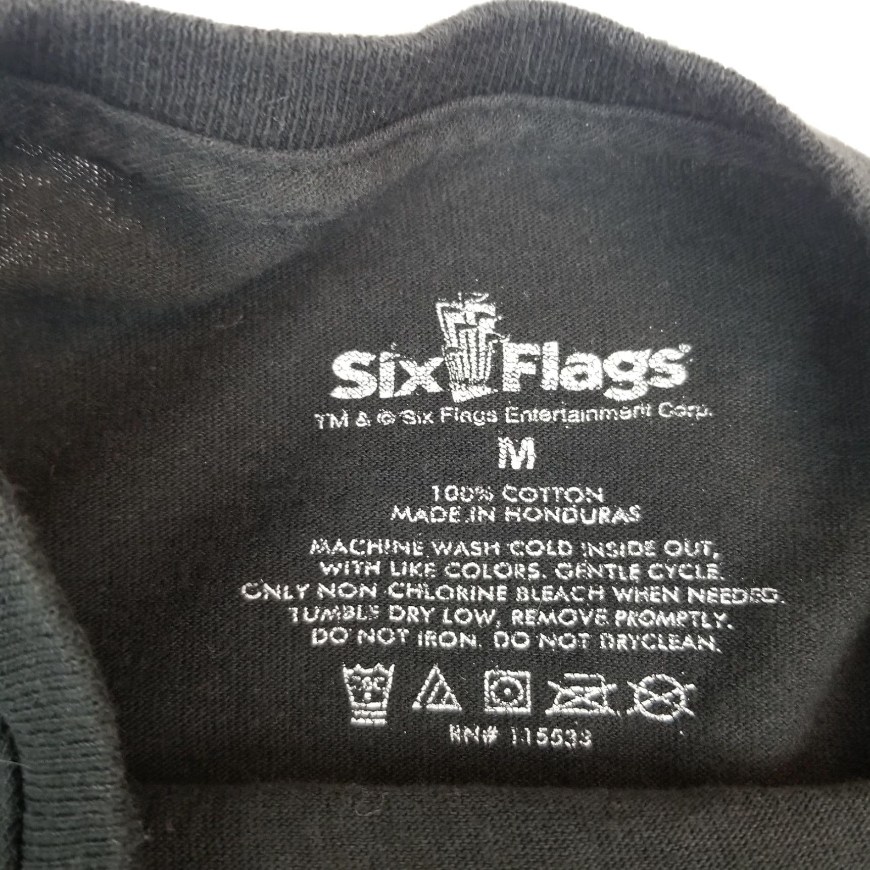 Vintage Six Flags T-Shirt Medium Black Glow in Dark Fright Fest Killer Clown Halloween Mens Size US M / EU 48-50 / 2 - 3 Thumbnail