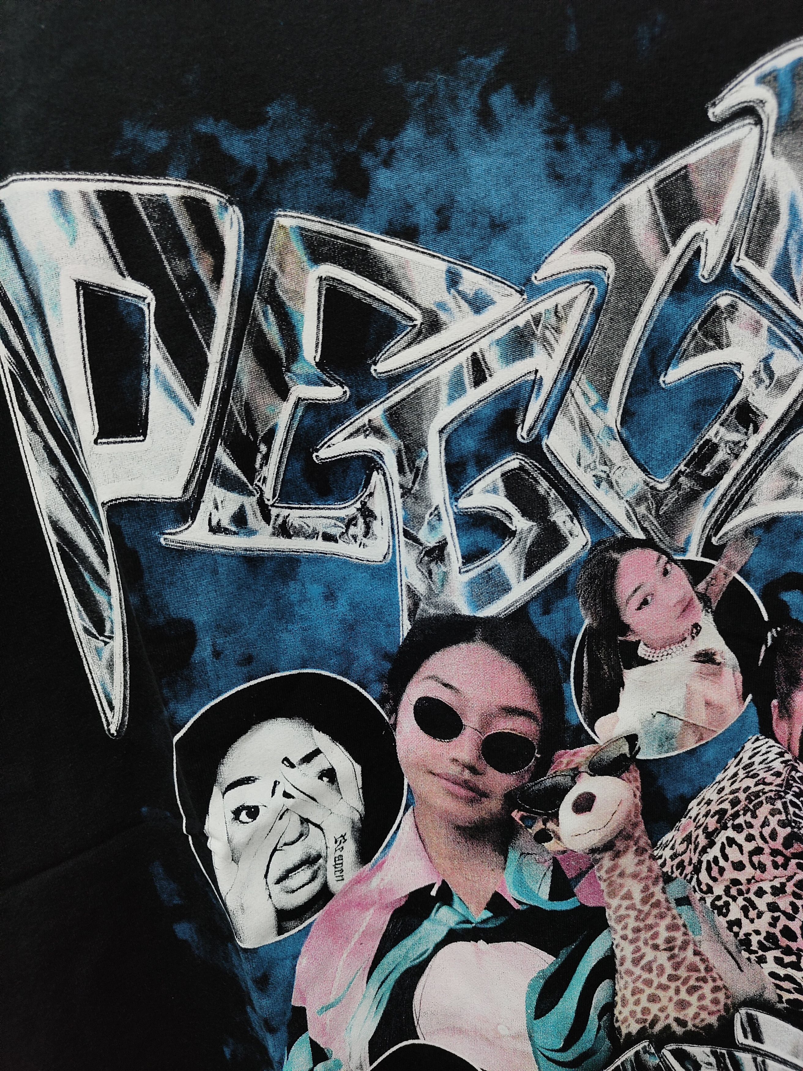 Rap Tees Peggy Gou Lobster Telephone T-shirt Size US XL / EU 56 / 4 - 3 Thumbnail