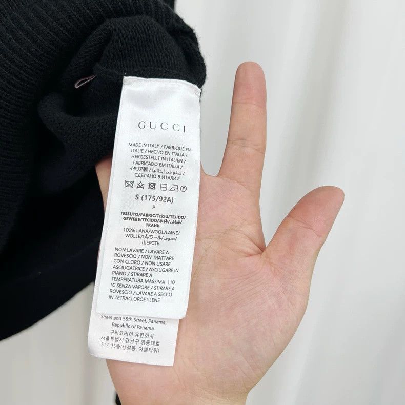 Gucci Gucci Script Knit Sweater Size S-2506 Size S / US 4 / IT 40 - 6 Thumbnail