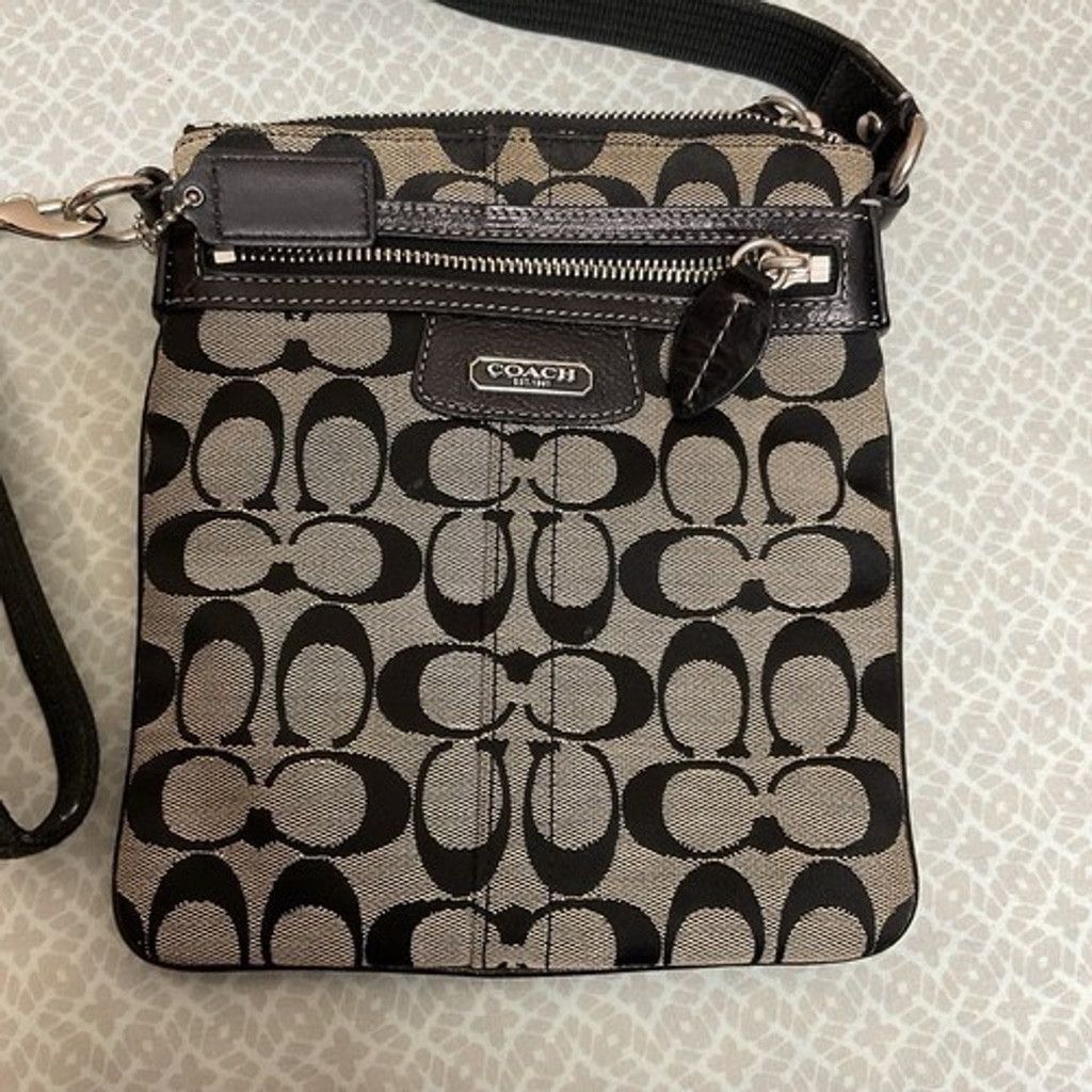 Coach Coach Cavan Signature Leather Trim Crossbody Bag 8.5" X 7" Size ONE SIZE - 1 Thumbnail
