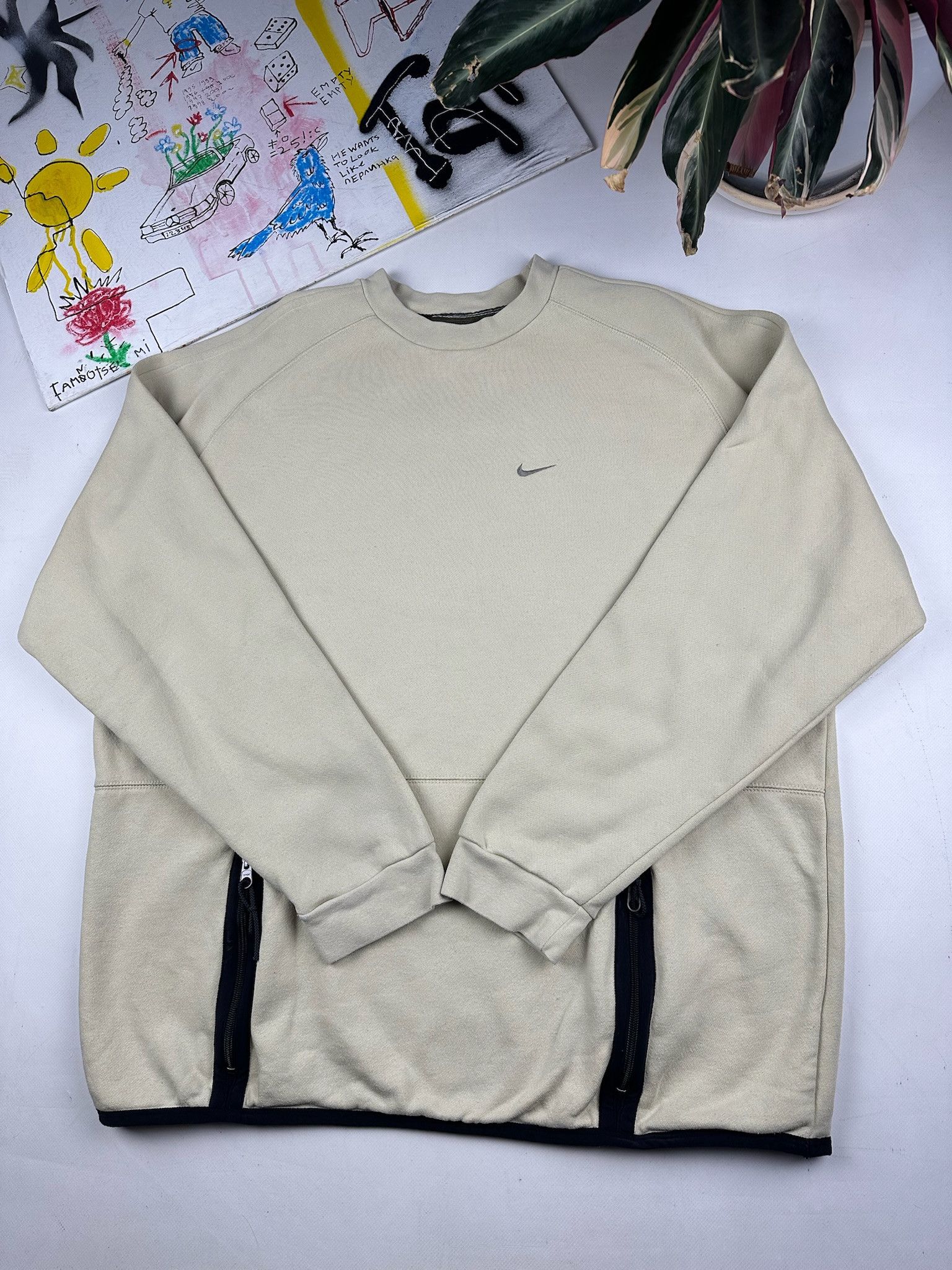 Nike Vintage Nike sweatshirt big logo y2k streetwear Size US L / EU 52-54 / 3 - 2 Thumbnail