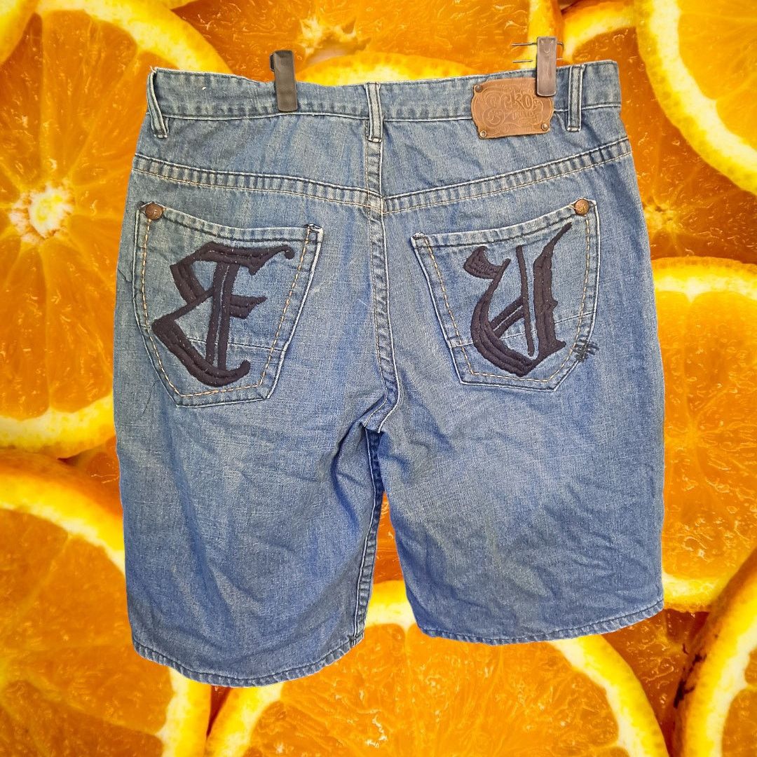 Ecko Unltd. Ecko Unltd Denim Jean Shorts With U on Back Pockets Size 36 Size US 36 / EU 52 - 6 Thumbnail