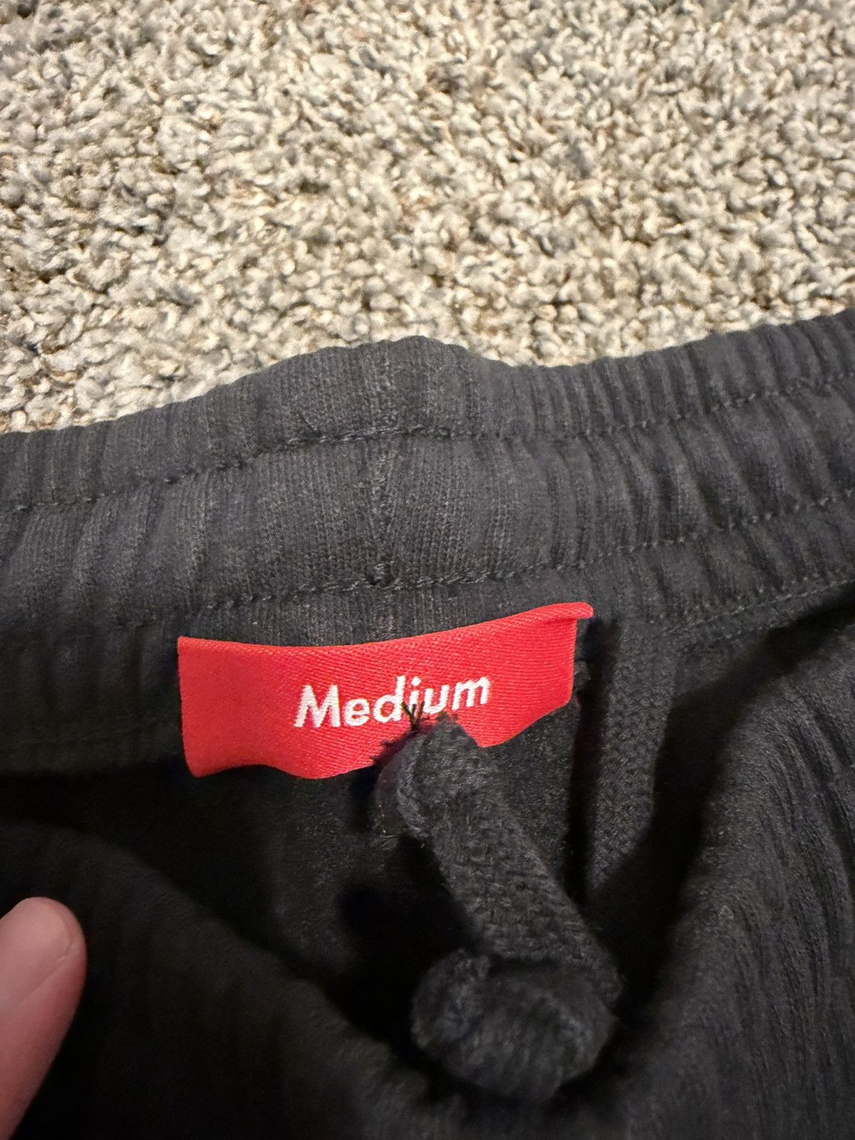 Supreme SUPREME Satin Appliqué Sweatpant Size US 32 / EU 48 - 4 Thumbnail