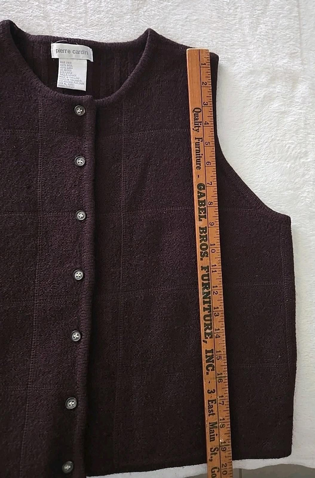 Pierre Cardin Vtg Pierre Cardin 100% Wool Sweater Vest Large Purple Preppy Size L / US 10 / IT 46 - 4 Thumbnail