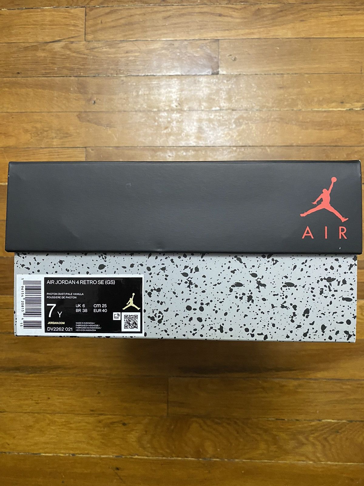 Jordan Brand × Nike Size 7Y / 8.5W - Air Jordan 4 Retro Photon Dust Grey GS Size US 8.5 / IT 38.5 - 8 Thumbnail