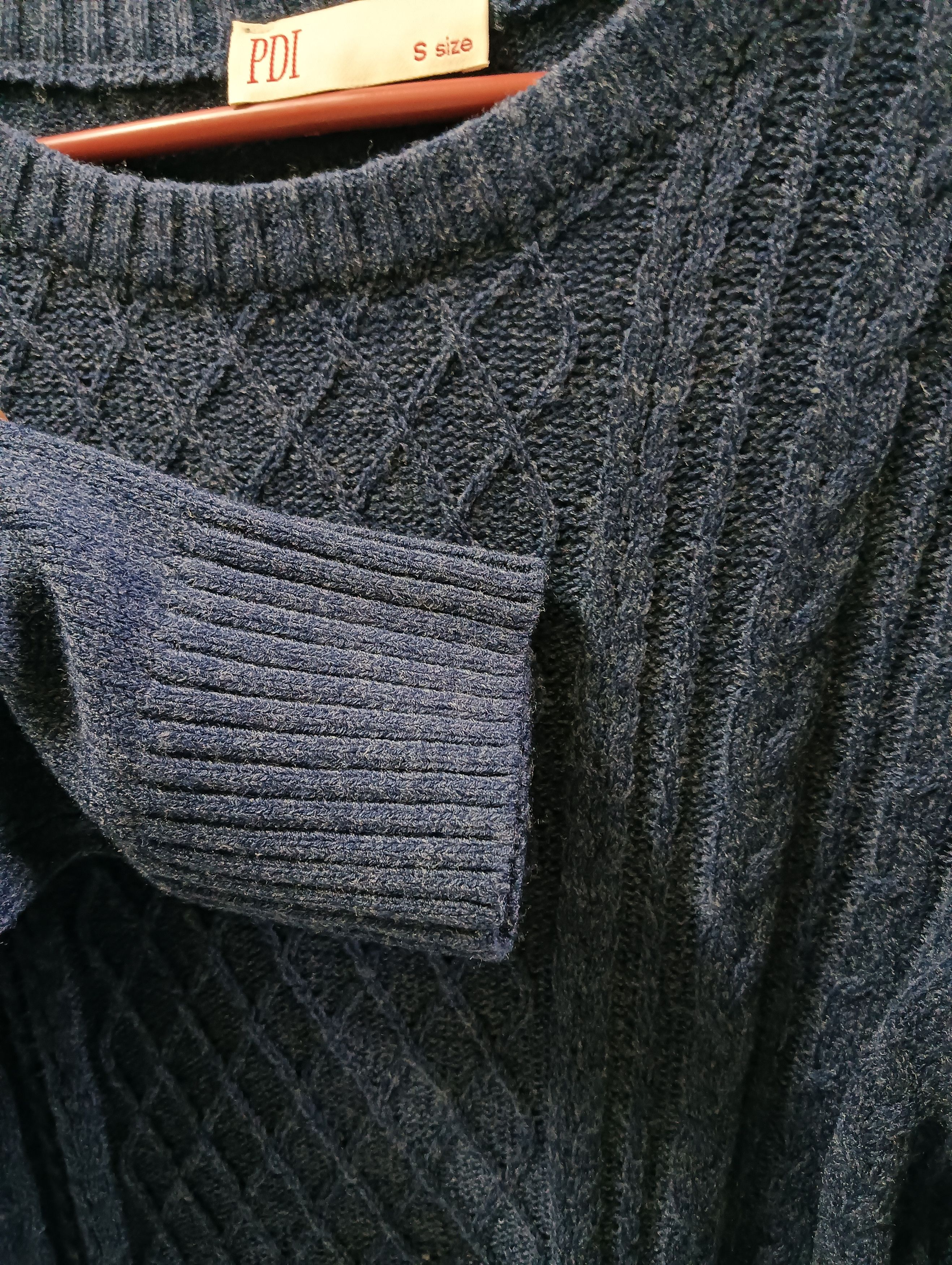 The Unbranded Brand VINTAGE NAVY CABLE KNIT SWEATER- PDI Size US S / EU 44-46 / 1 - 6 Thumbnail