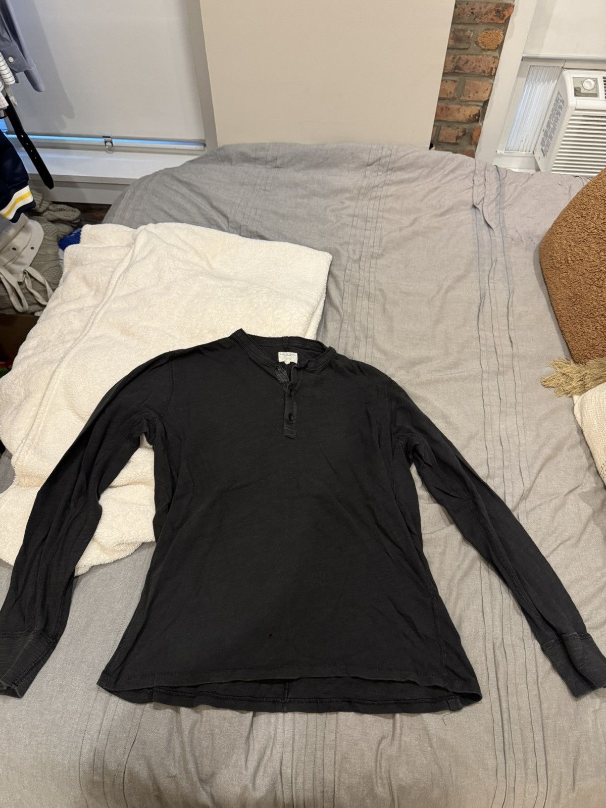 Rag & Bone Rag & Bone Classic Flame Henley in Jet Black XL Size US XL / EU 56 / 4 - 1 Thumbnail