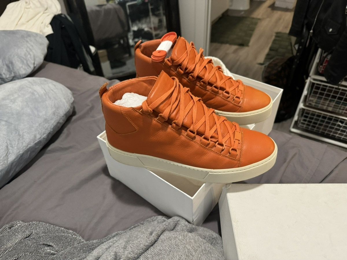 Balenciaga Balenciaga Holiday Arenas 42 Size US 9 / EU 42 - 4 Thumbnail