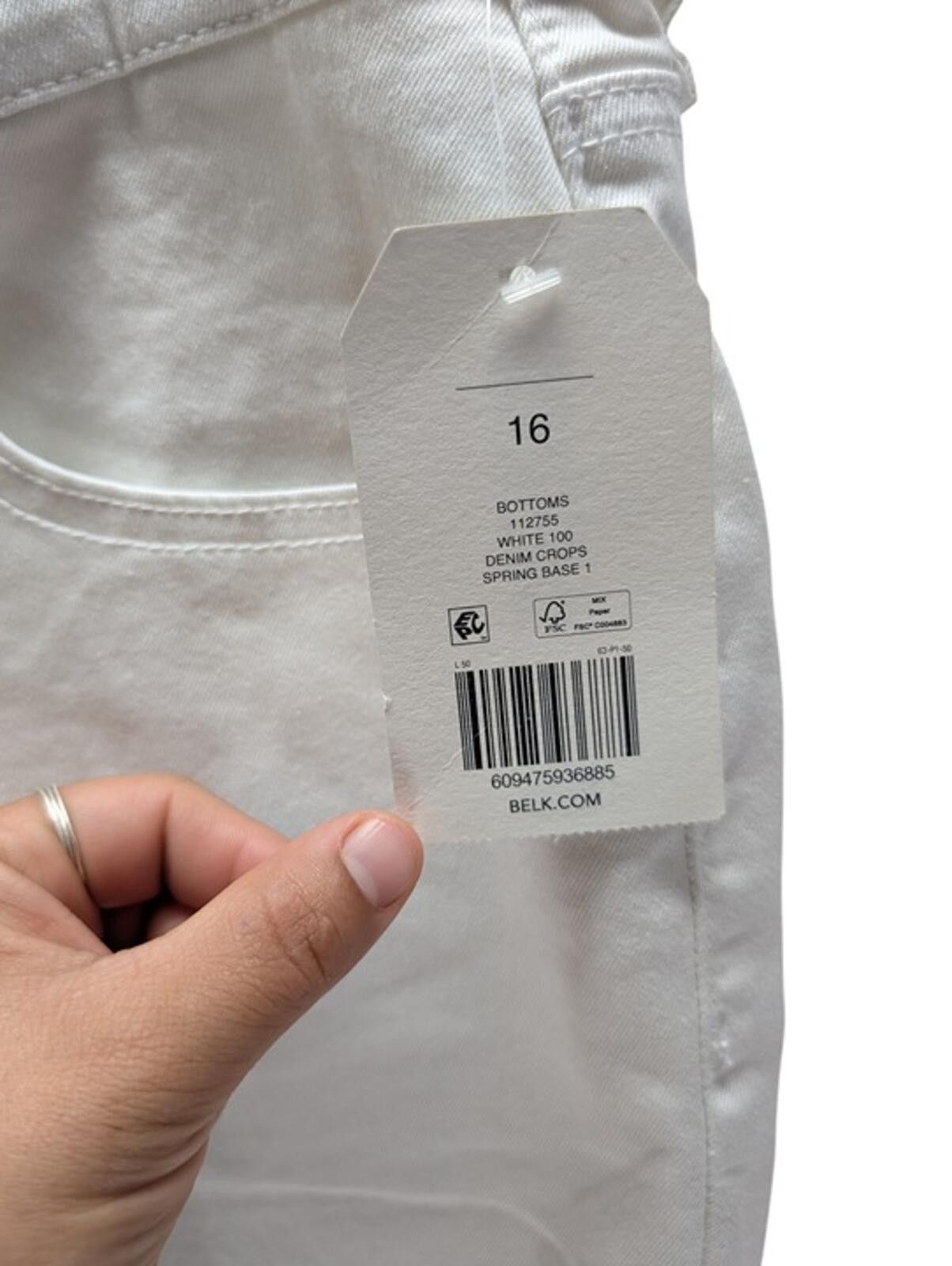 Other NWT Wonderly White Mid-Rise Skinny Crop Jeans Cropped 16 Size 42" / US 20 - 4 Thumbnail