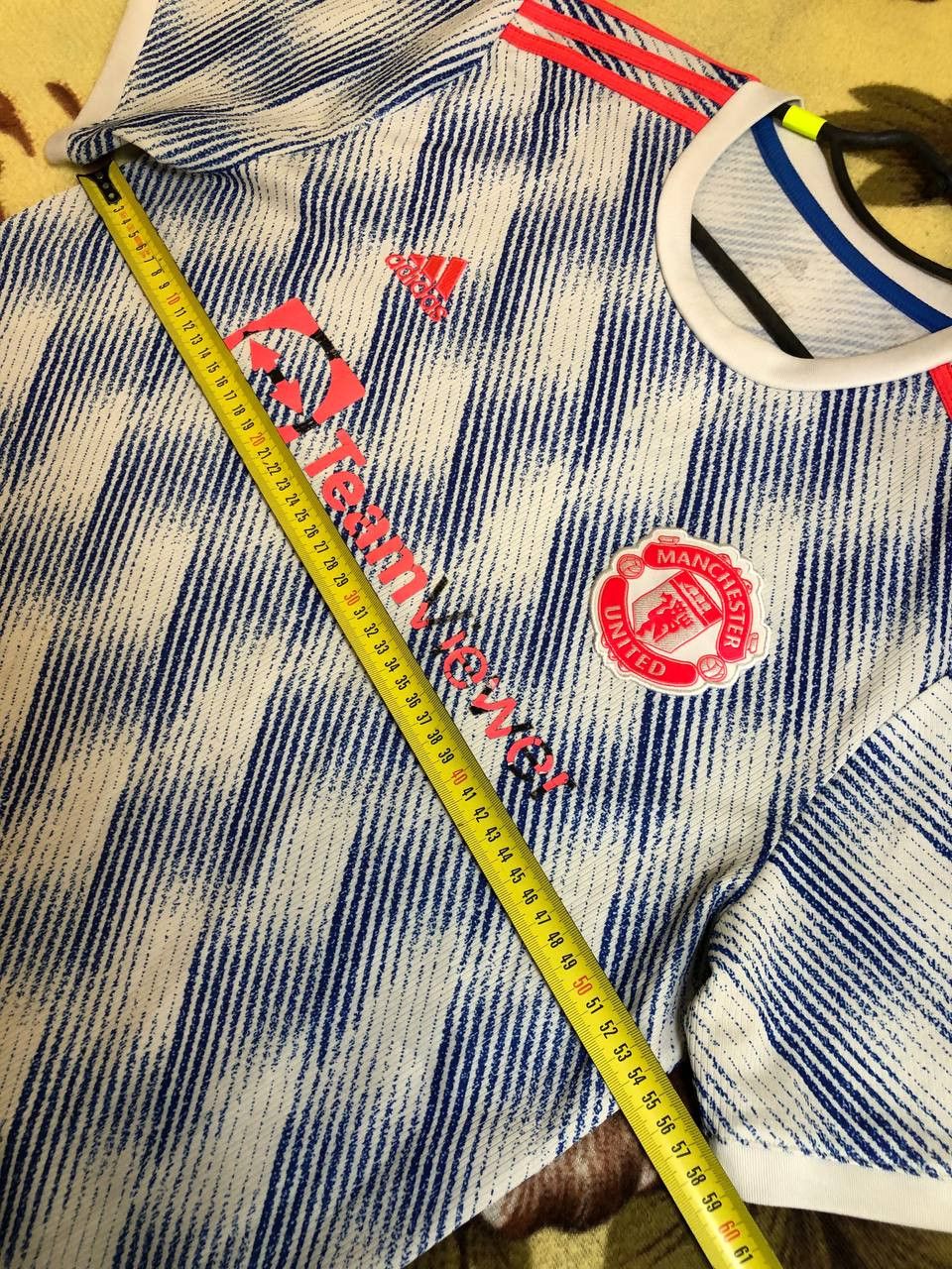 Adidas MANCHESTER UNITED ADIDAS 2021/2022 SOCCER AWAY JERSEY Size US L / EU 52-54 / 3 - 9 Thumbnail
