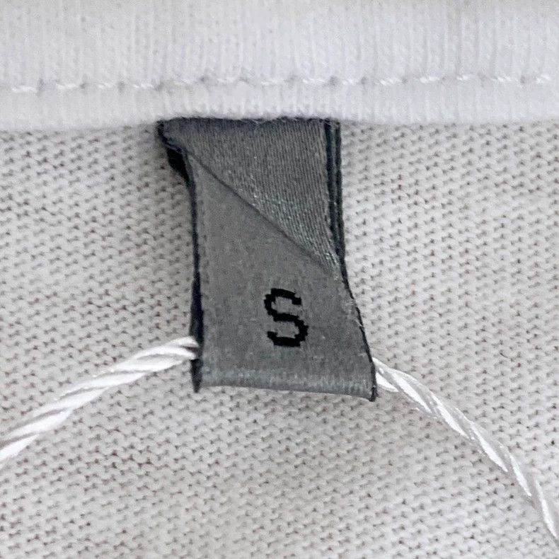 Dior Dior Logo embroidered round-neck white cotton short-sleeved Size US S / EU 44-46 / 1 - 7 Thumbnail