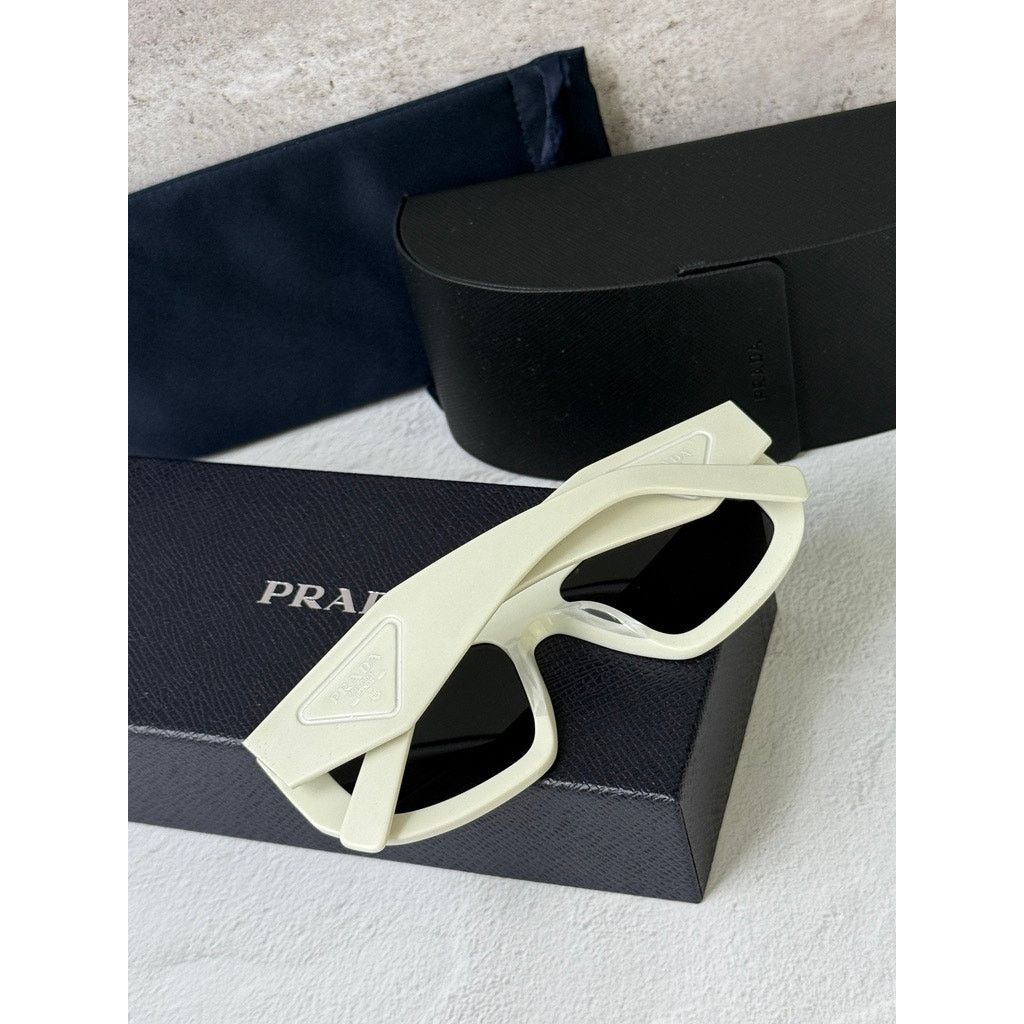 Prada NEW Prada PR D04SU Sunglasses in White $497 Size ONE SIZE - 3 Thumbnail
