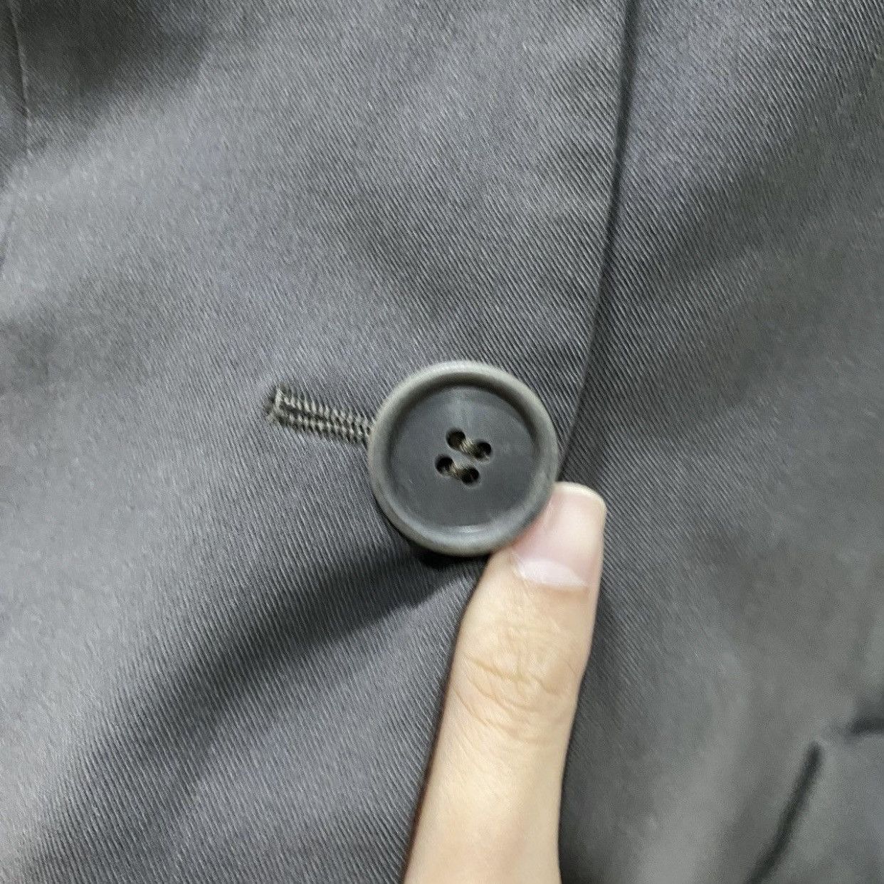 Giorgio Armani Archival Giorgio Armani Made in Italy Two-Button Blazer Grey Size 38R - 8 Thumbnail
