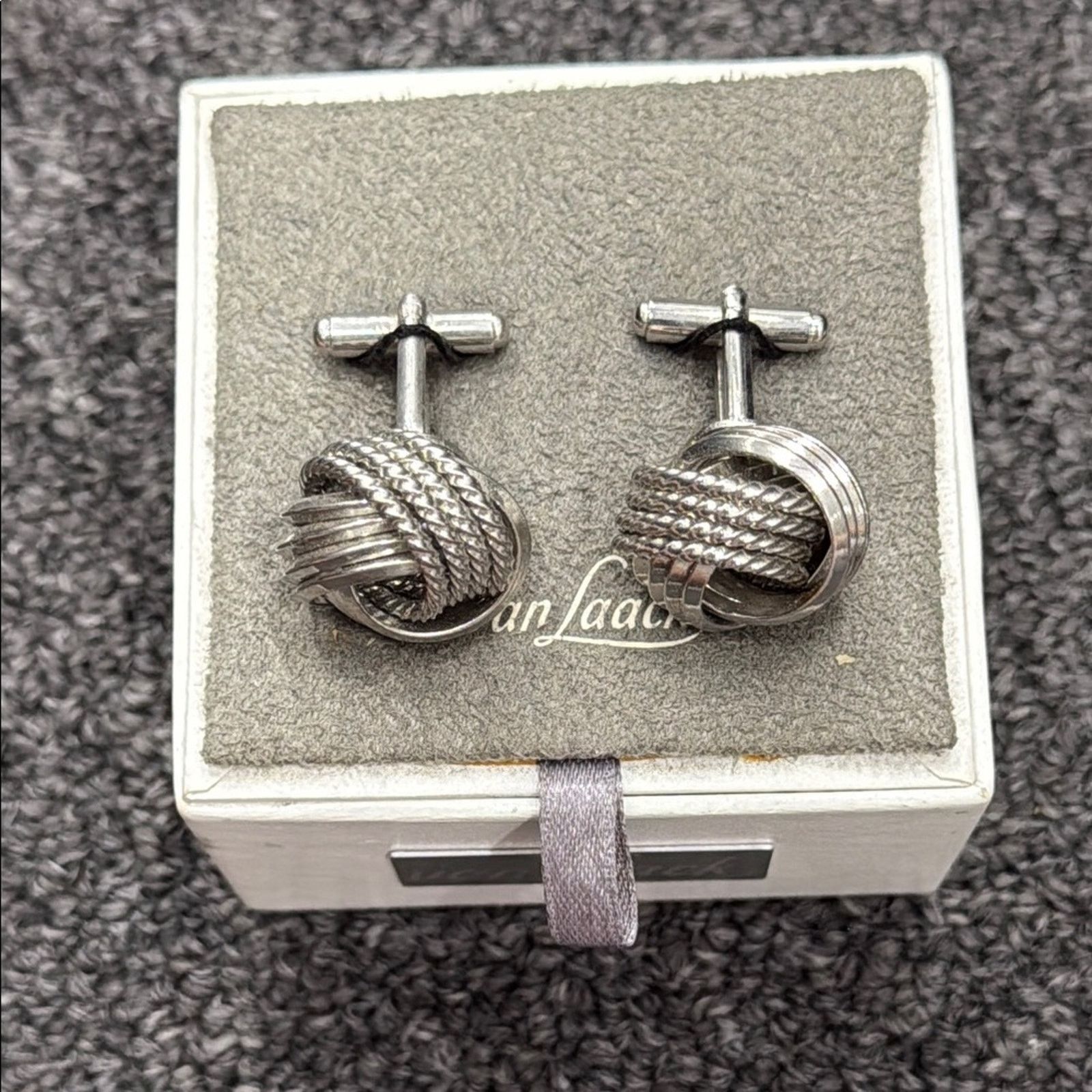 Other NWT Van Laack men’s Silver Knot Cufflinks Size ONE SIZE - 1 Thumbnail