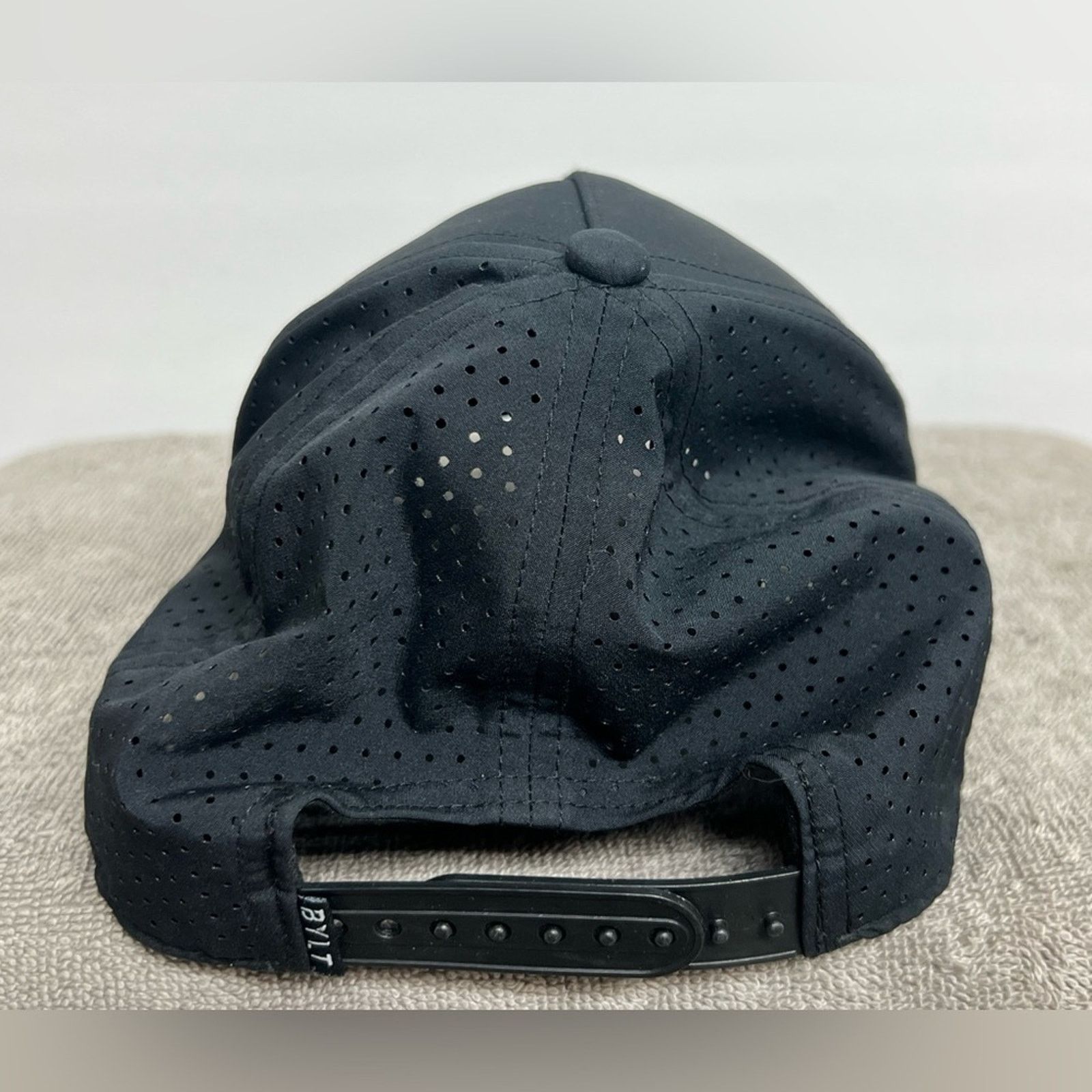 Other BYLT Premium Basics Black Baseball Hat Cap SnapBack Gym Size ONE SIZE - 3 Thumbnail