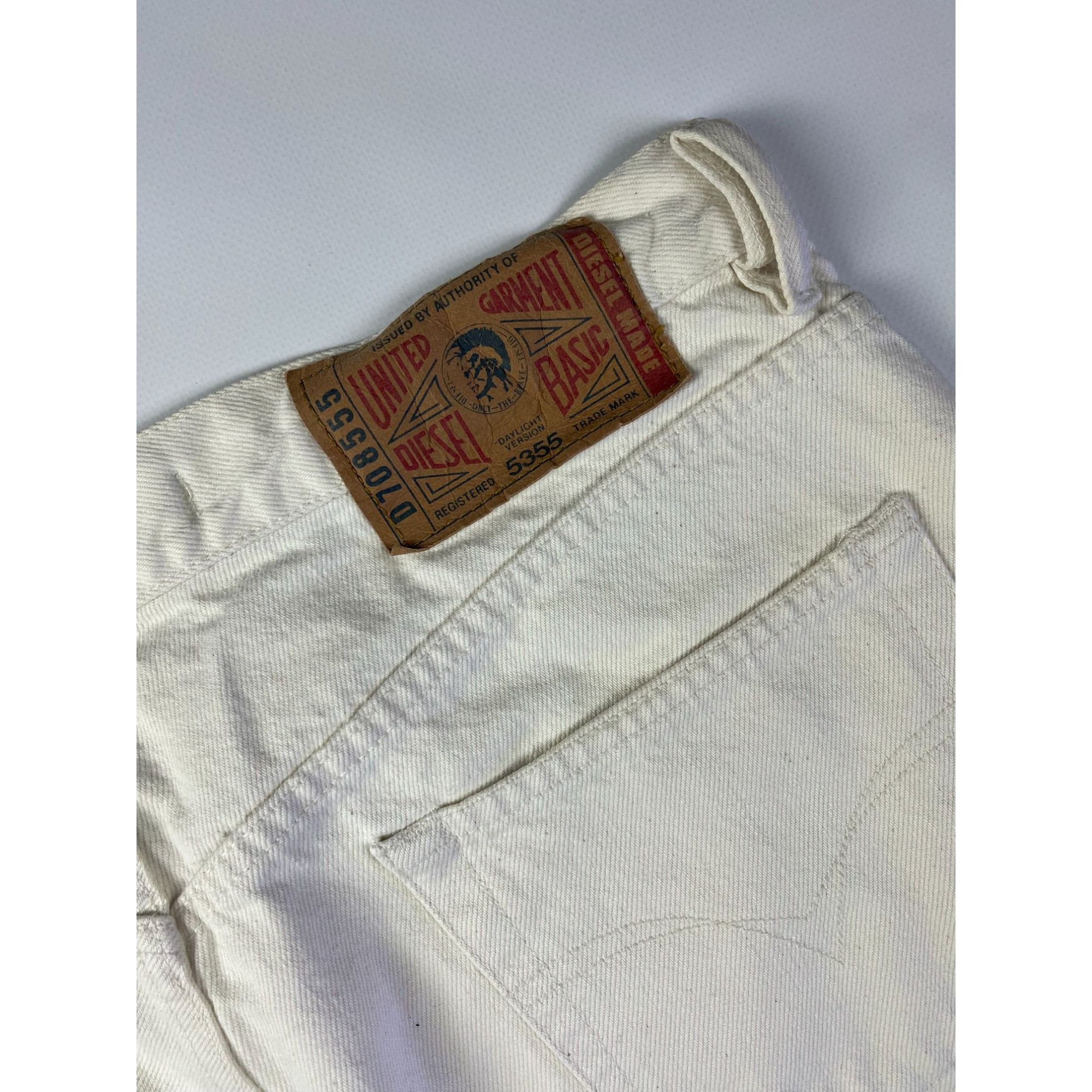Diesel × Vintage Vintage Diesel Basic Jeans White Made In Italy Size US 34 / EU 50 - 2 Thumbnail