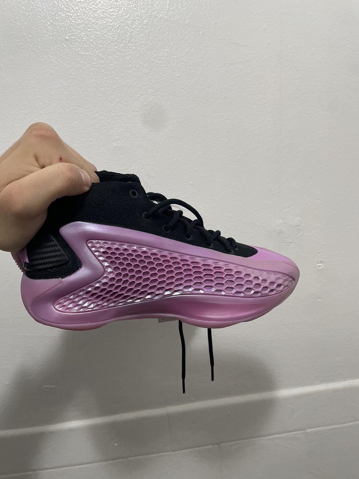 Adidas adidas A.E. 1 Anthony Edwards AE1 Preloved pink size 5 Size US 5 / EU 37 - 1 Thumbnail