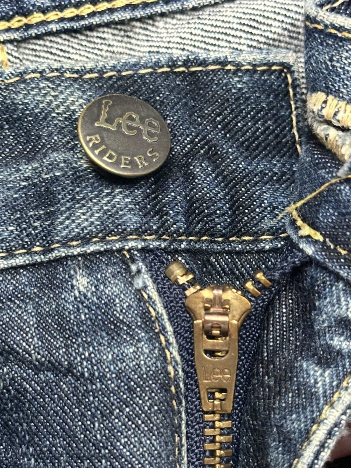 Lee Vintage Lee Riders Distressed Straight Leg Jeans Faded Wash Size US 31 - 9 Thumbnail