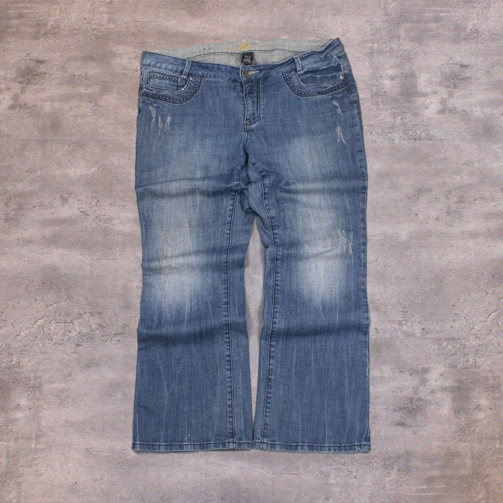 True Religion VTG Y2K Love & Legend Bootcut Low Rise Denim Jeans Size US 40 / EU 56 - 2 Thumbnail
