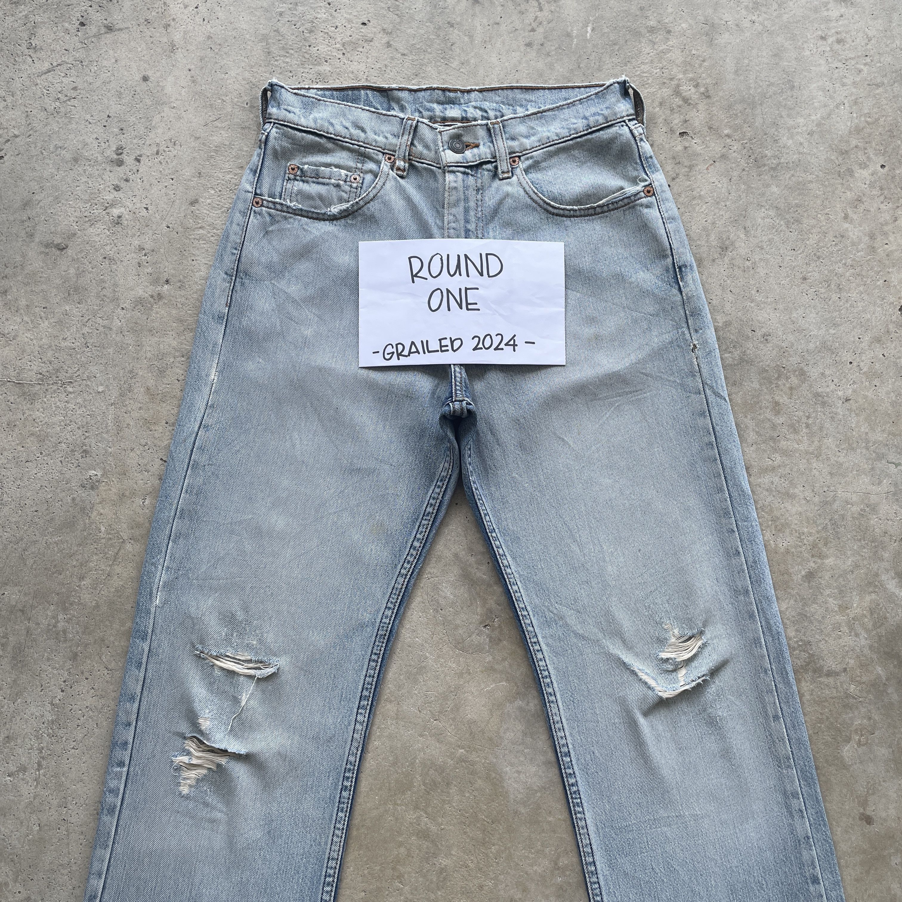 Jean × Levi's VINTAGE LEVI’S DISTRESSED WASH JEANS FADED PANTS DENIM Size US 28 / EU 44 - 4 Thumbnail